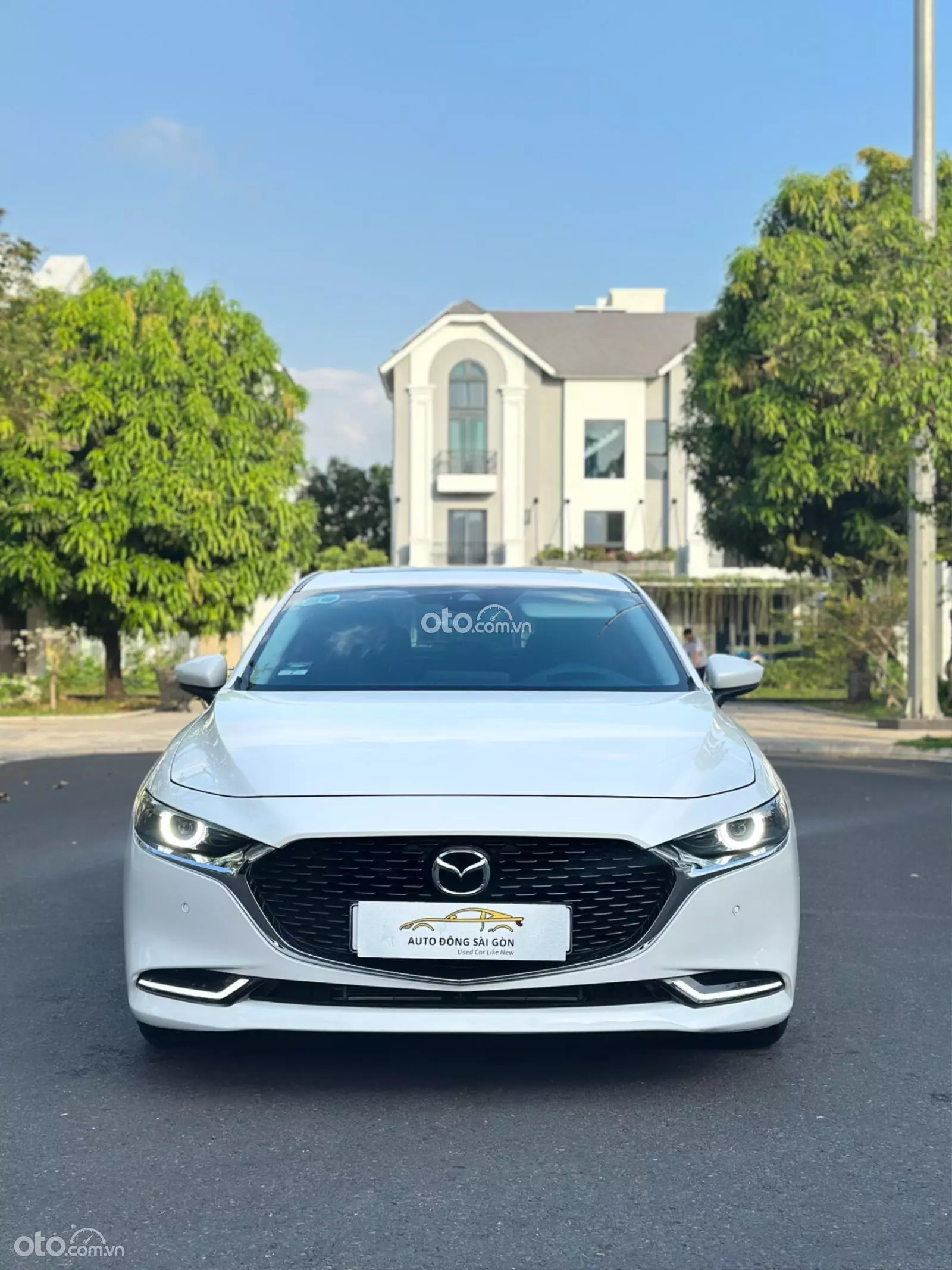 2024 Mazda 3 Sedan 1.5L Premium - Image 1