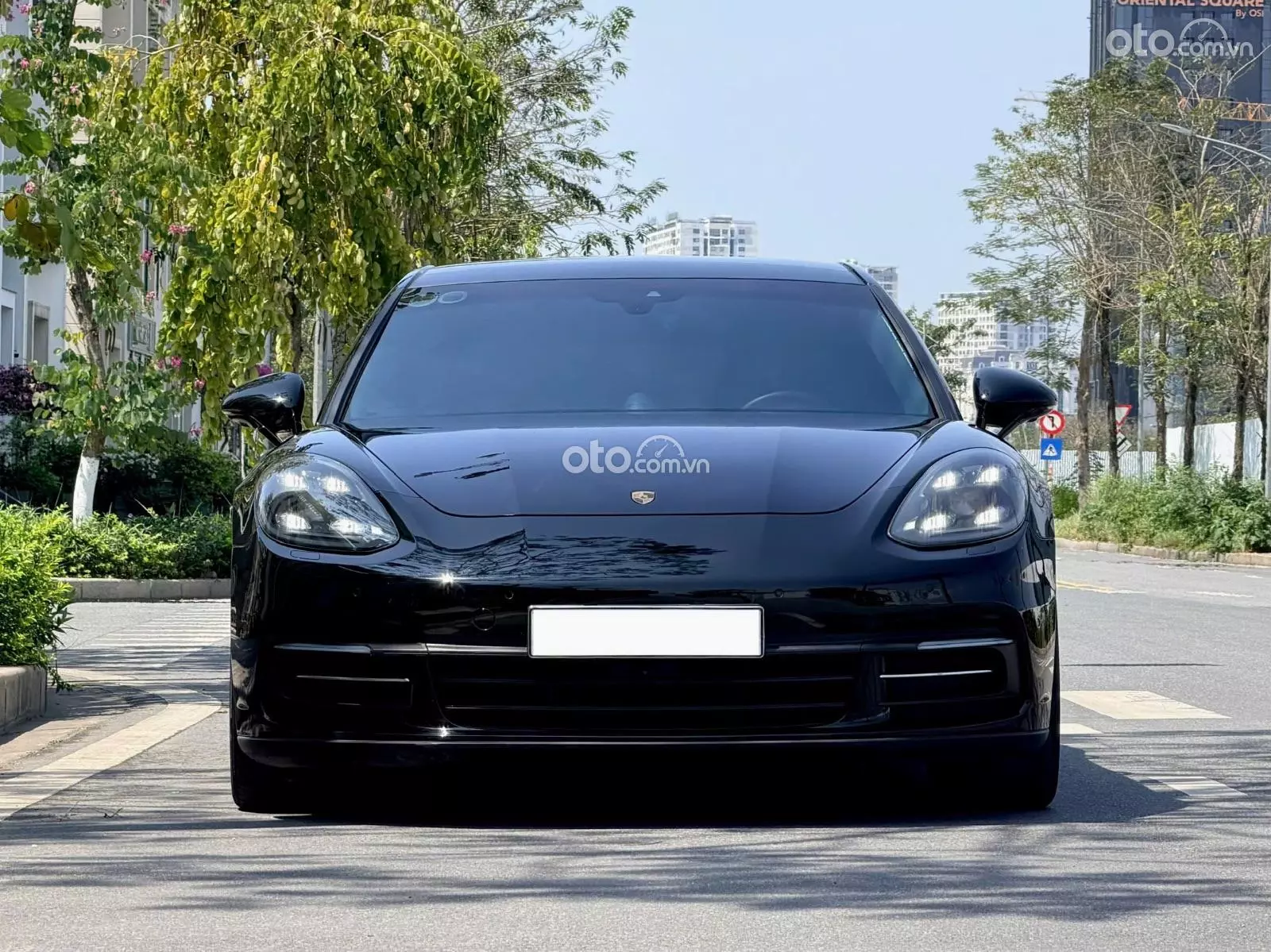 2019 Porsche Panamera 4 Executive