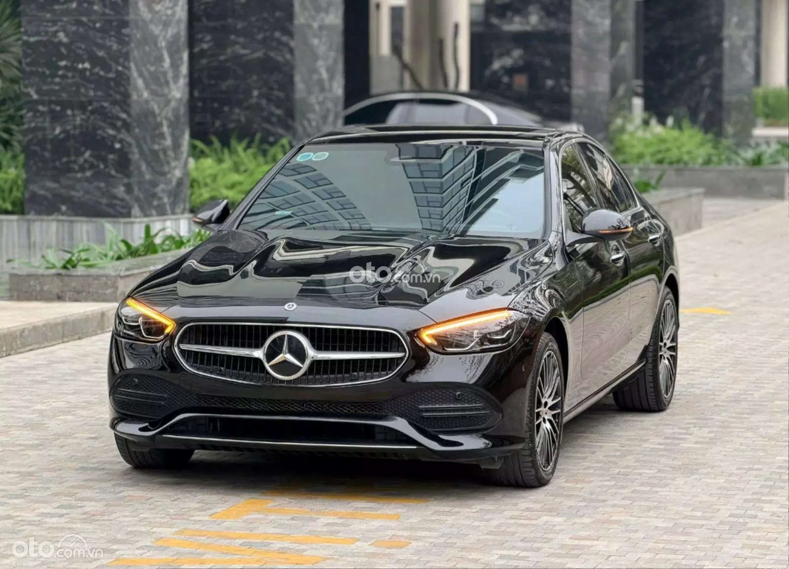 2022 Mercedes-Benz C200 Avantgarde Plus