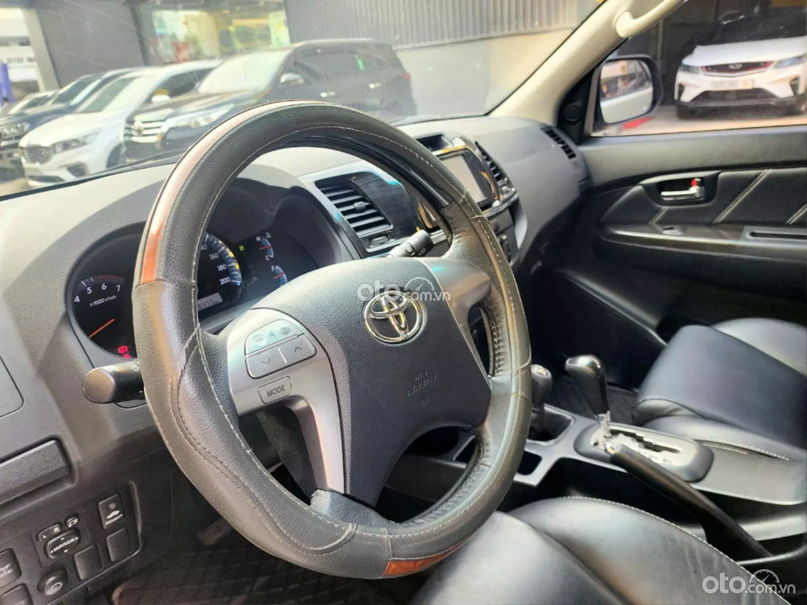 2015 Toyota Fortuner 2.7 V 4X4 AT - ảnh nhỏ 9