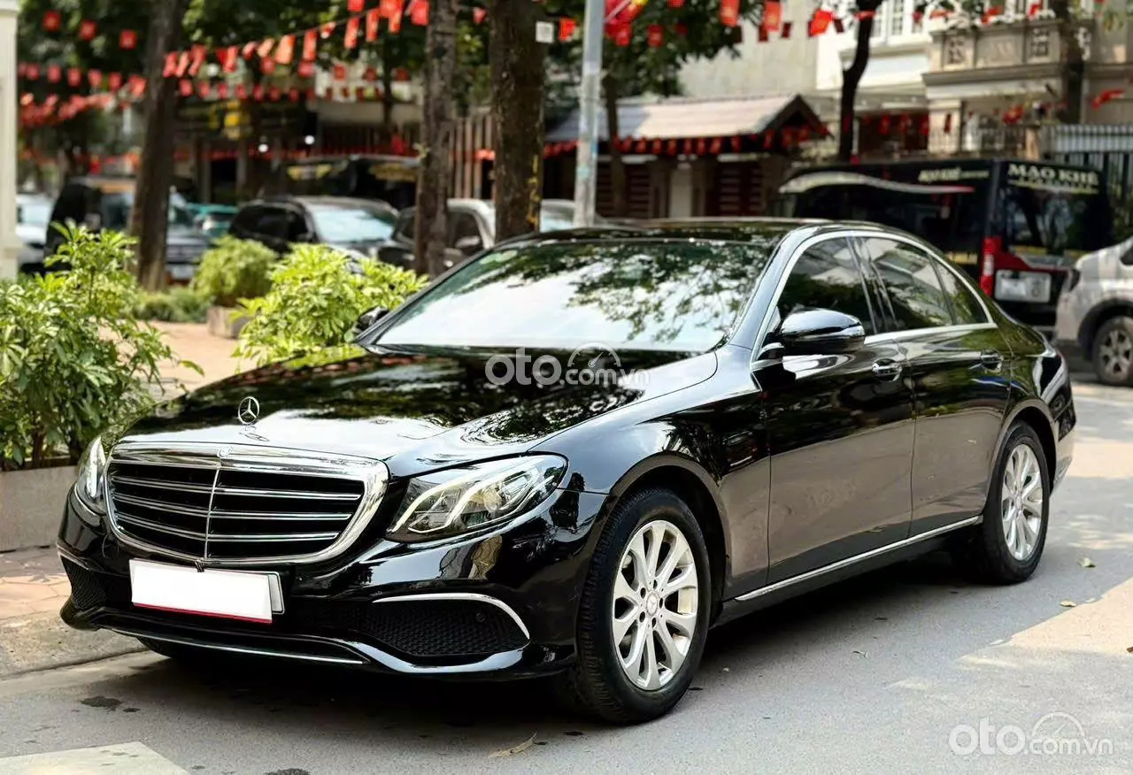 2017 Mercedes-Benz E200 E200