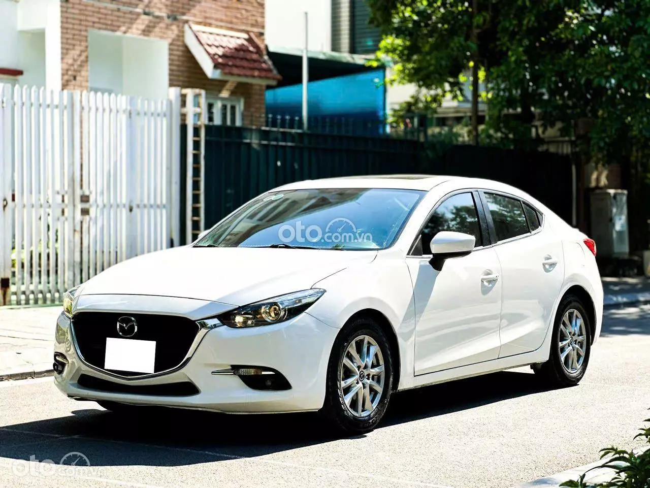 2019 Mazda 3 1.5L Sedan