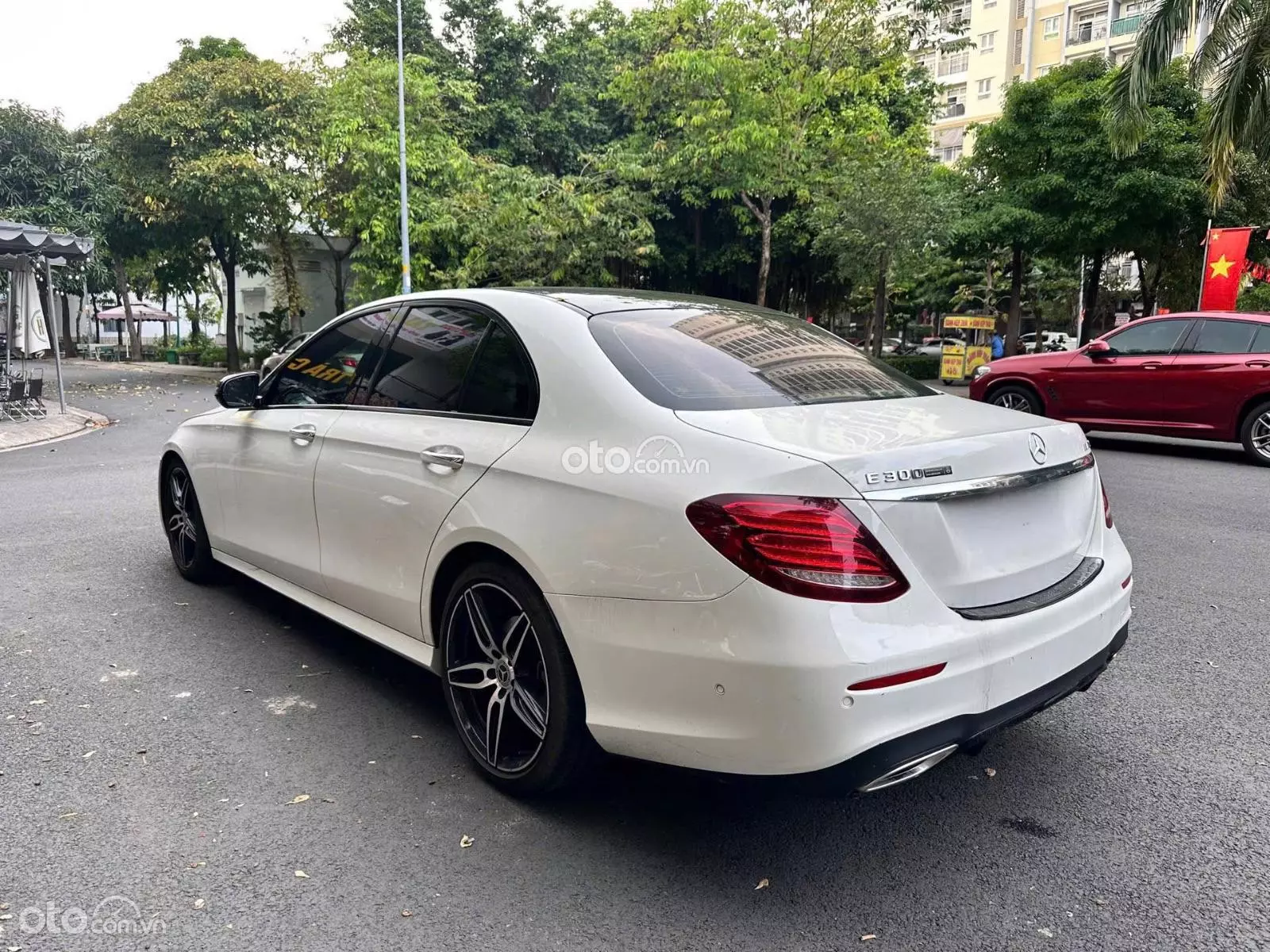 2020 Mercedes-Benz E300 AMG - ảnh nhỏ 6