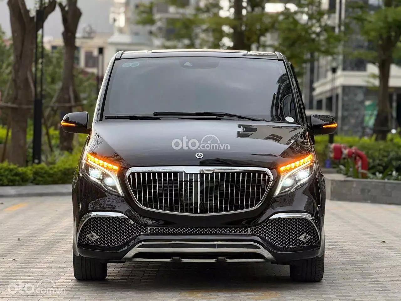 2022 Mercedes-Benz V250