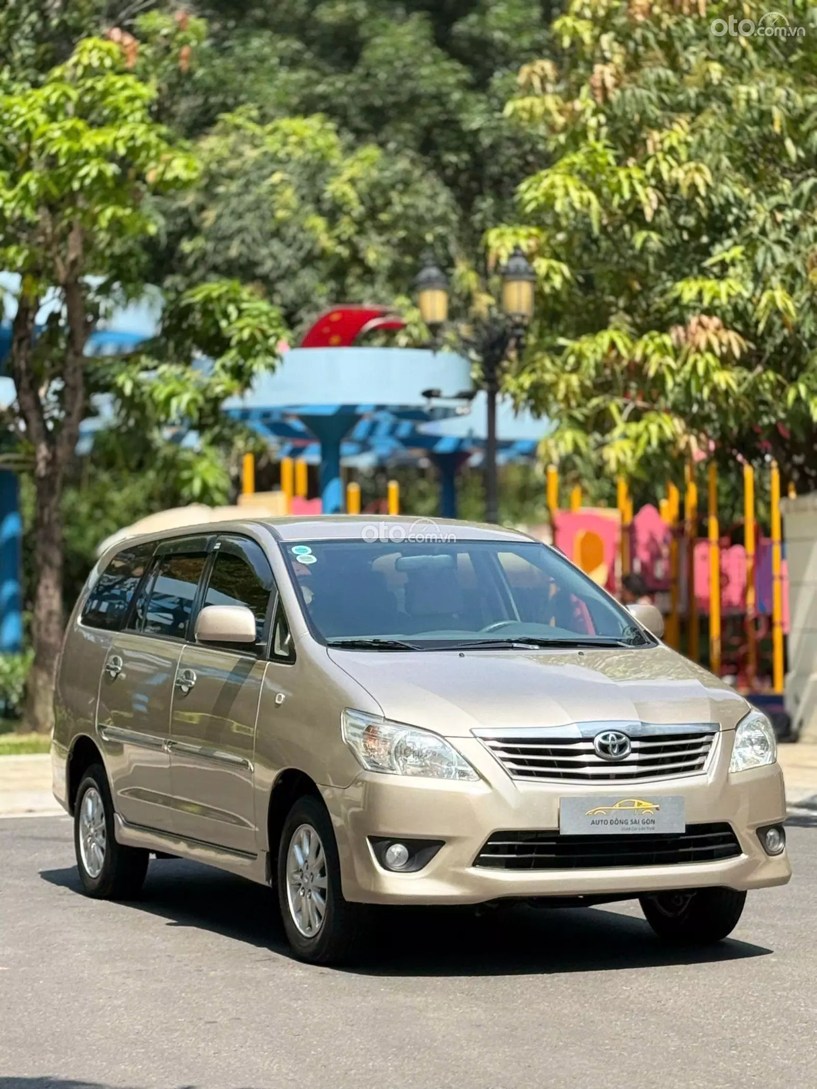 2012 Toyota Innova 2.0G