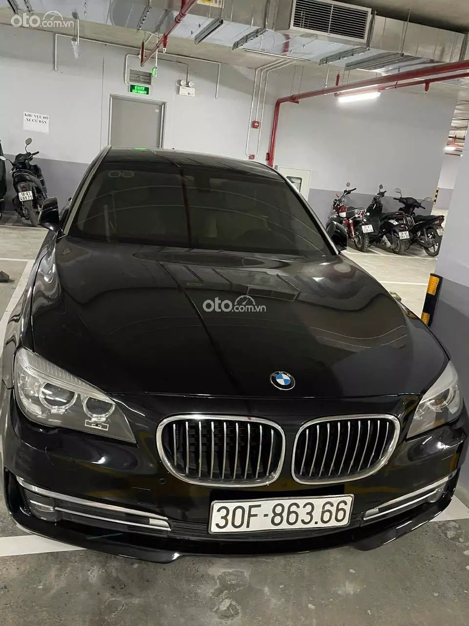 2014 BMW 730Li Pure Excellence