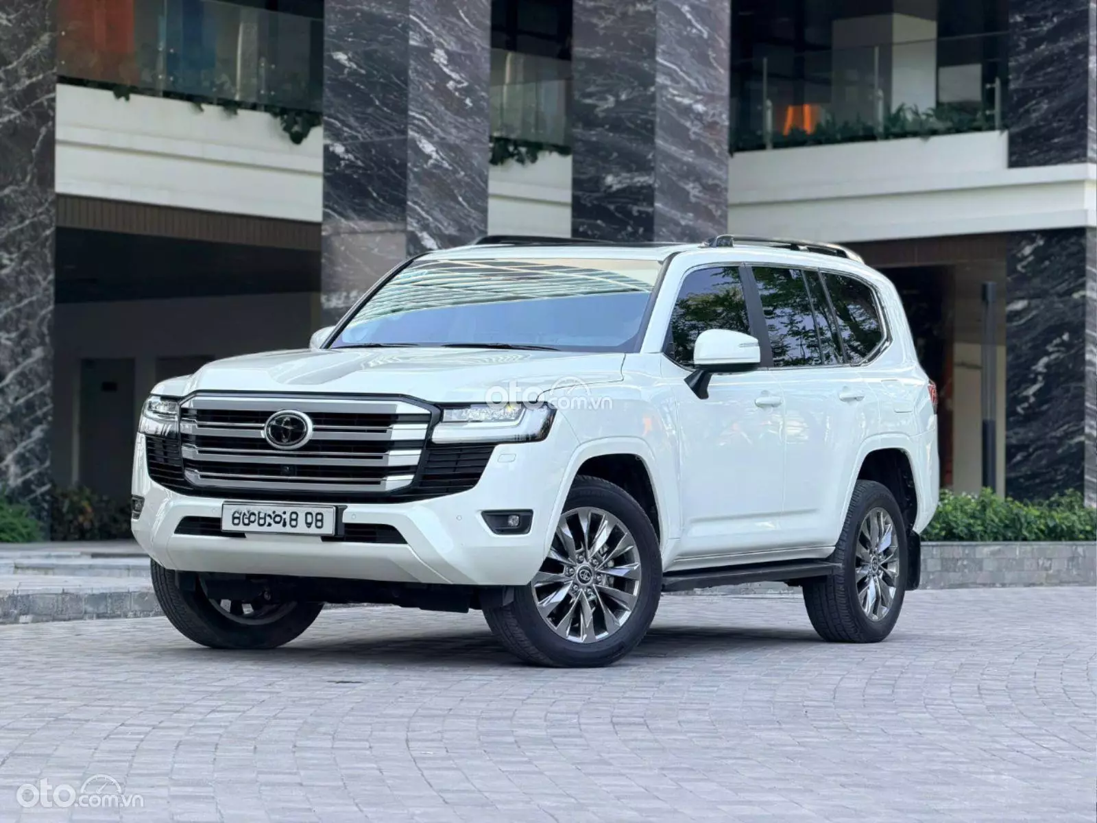 2023 Toyota Land Cruiser V6 3.5L TURBO