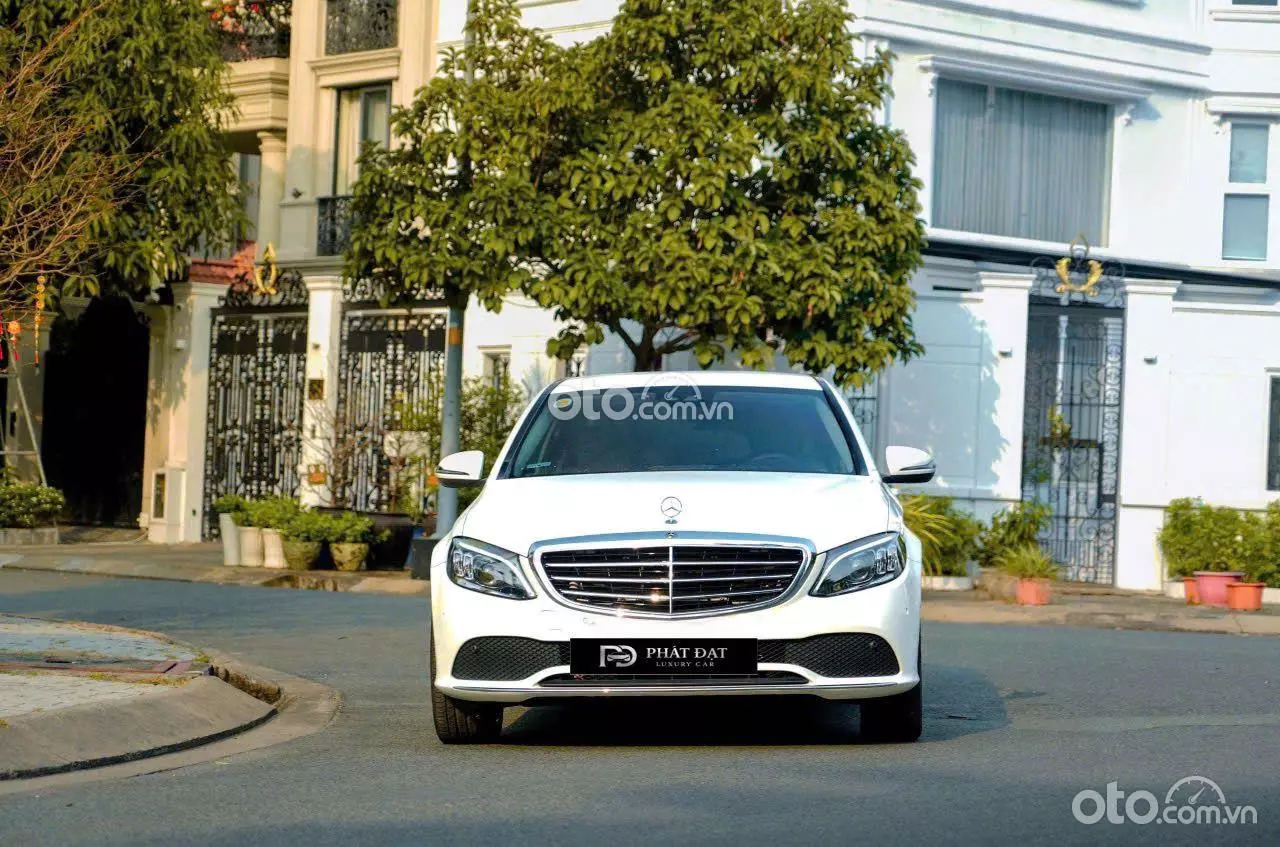 2021 Mercedes-Benz C200 Exclusive