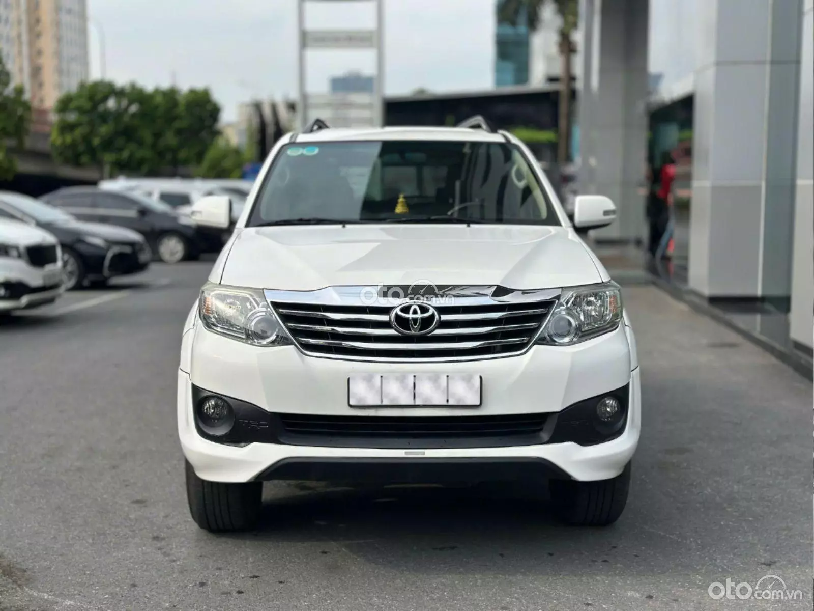 2014 Toyota Fortuner 2.7 V 4X4 AT