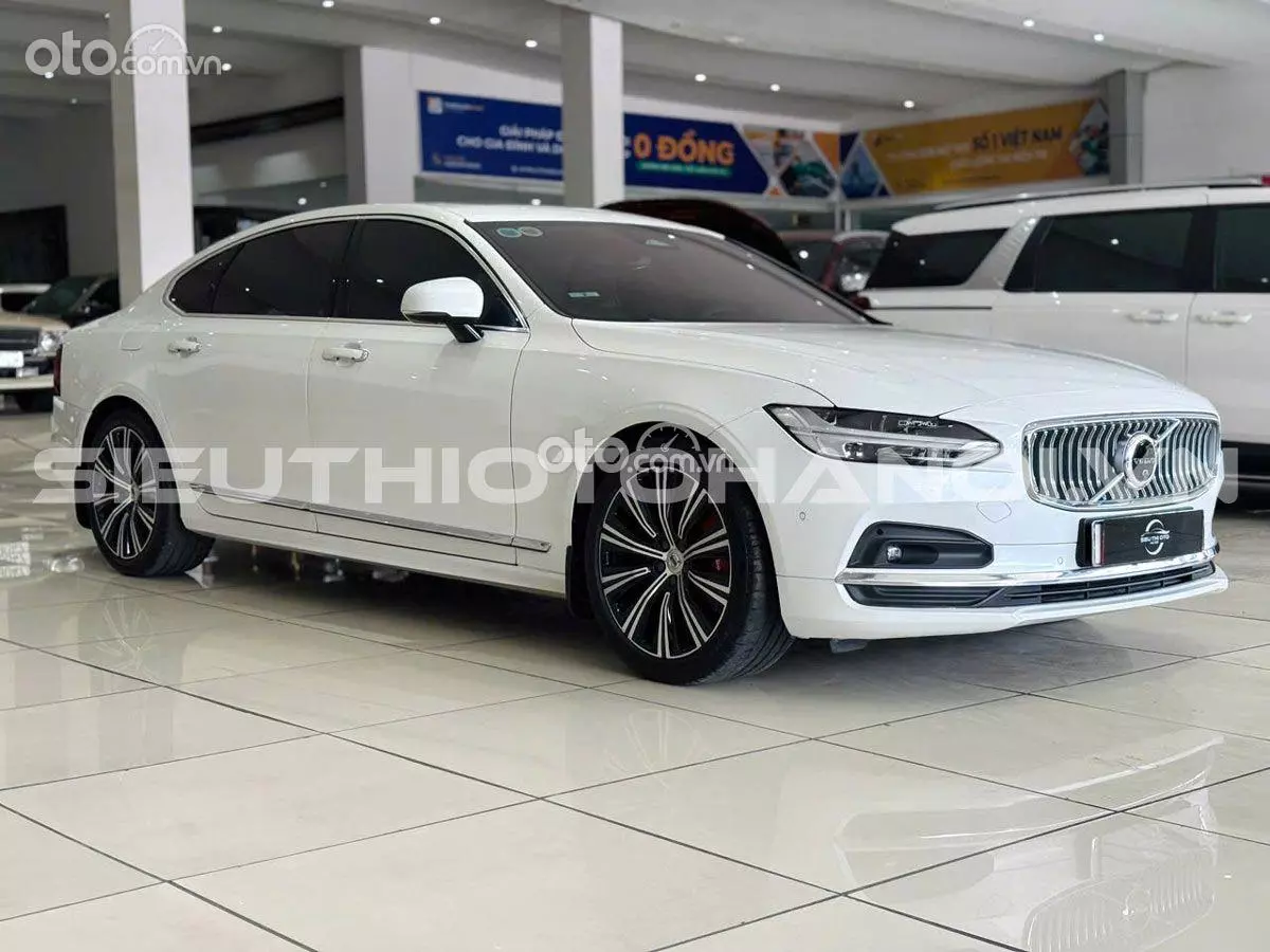 2022 Volvo S90 Ultimate AWD