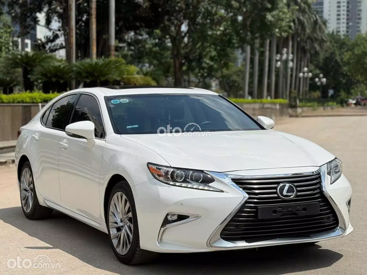 2015 Lexus ES 250 F-Sport