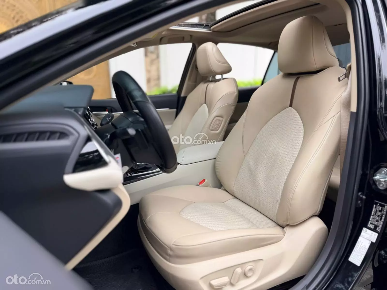 2022 Toyota Camry 2.5Q - ảnh nhỏ 6