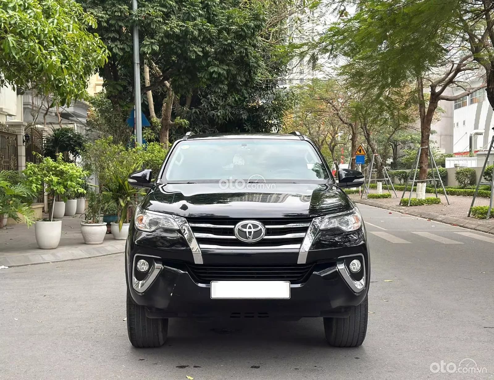 2016 Toyota Fortuner 2.7 V 4X2 AT