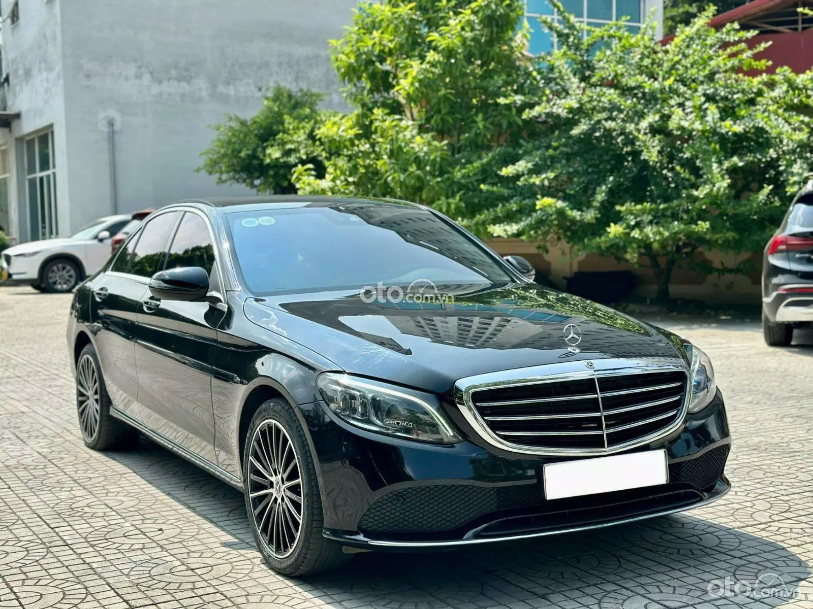 2020 Mercedes-Benz C200 Exclusive