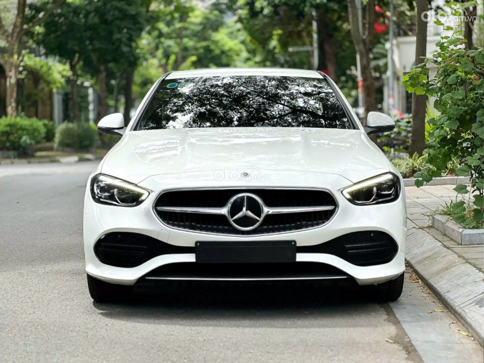 2021 Mercedes-Benz C200 Avantgarde Plus