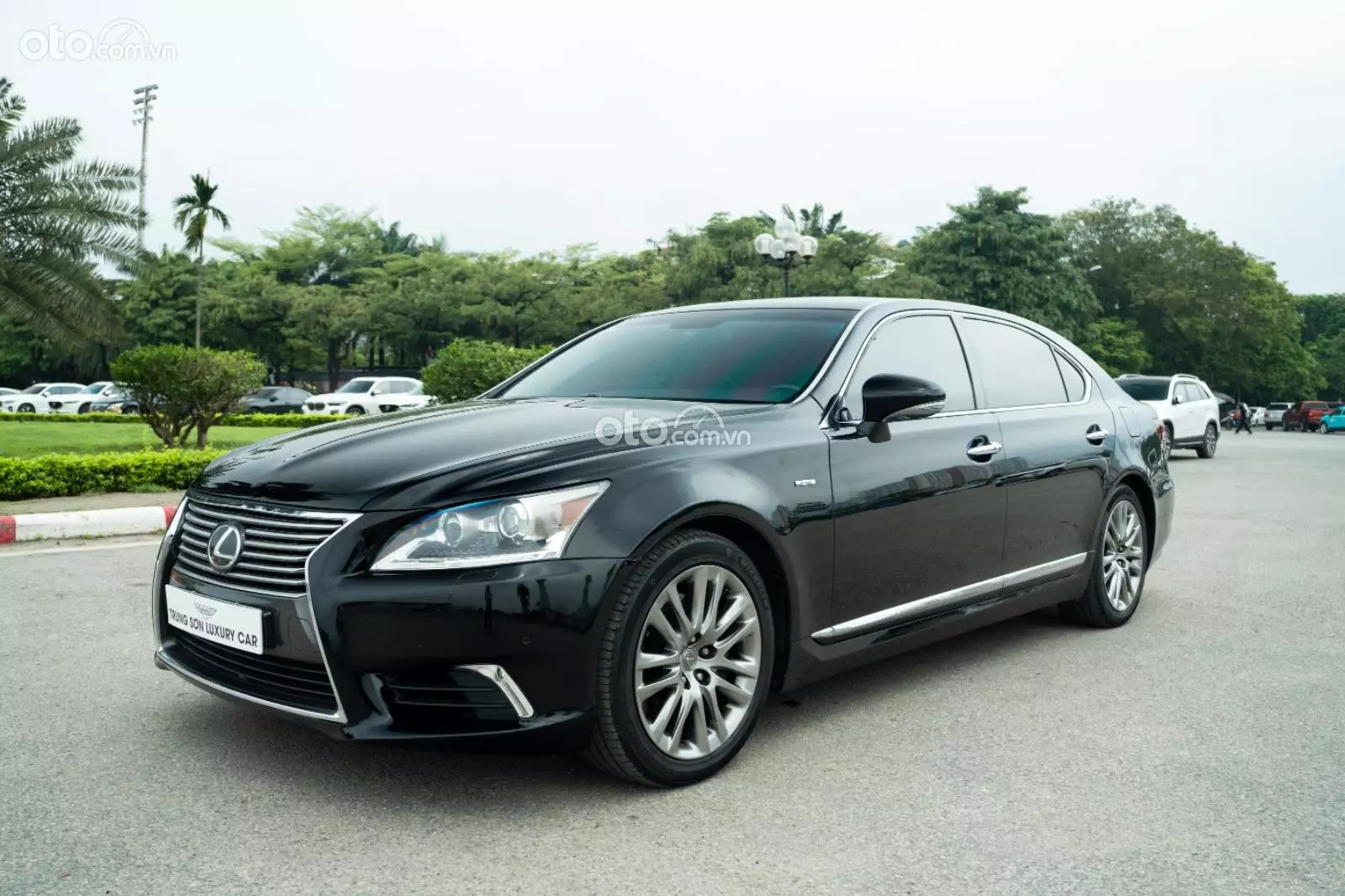 2014 Lexus LS 460L