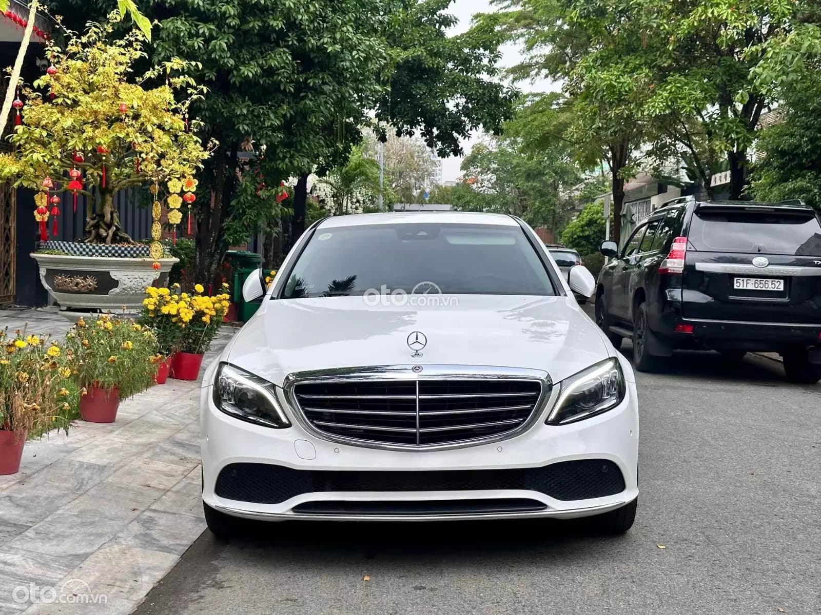 2020 Mercedes-Benz C200 Exclusive - Image 1