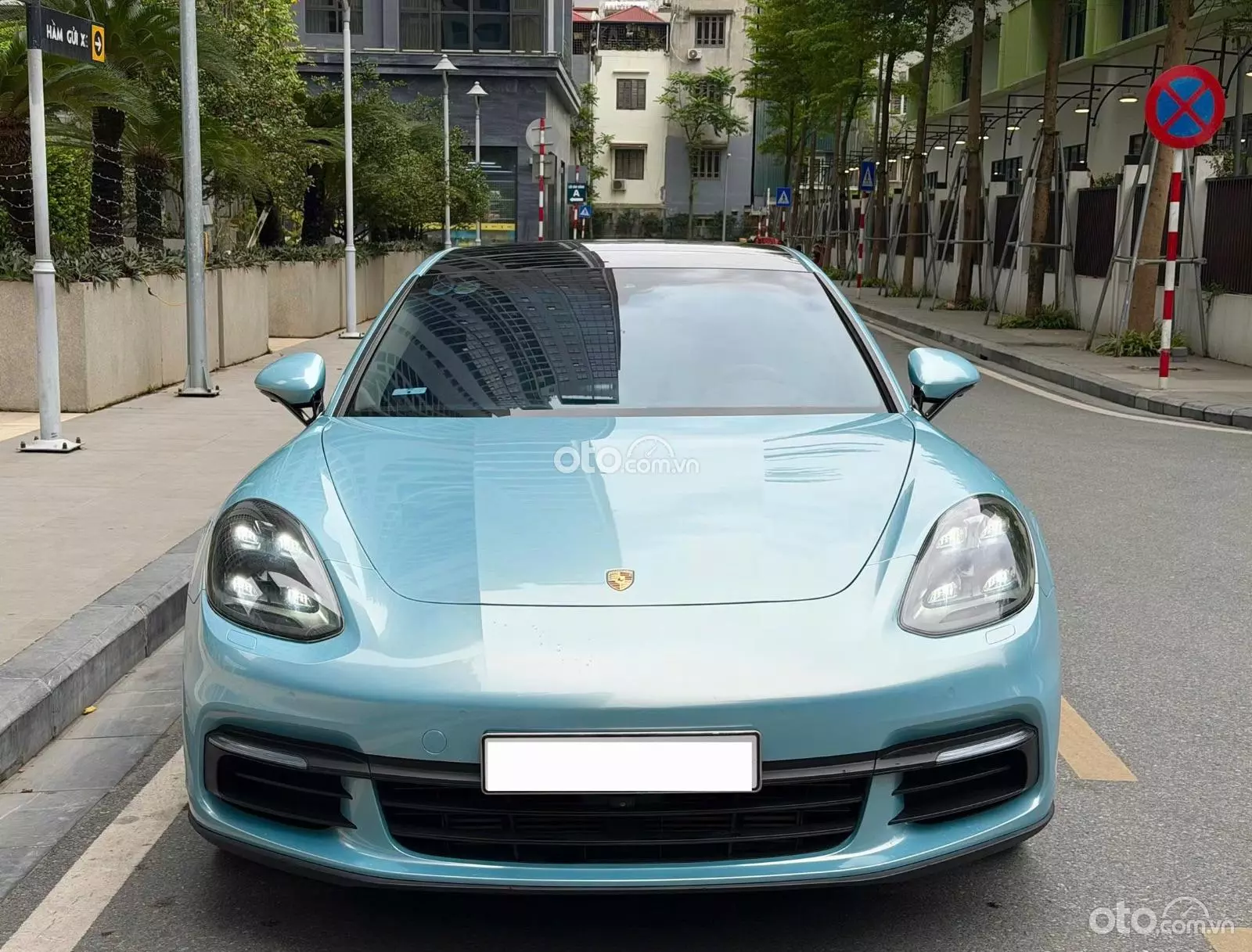 2018 Porsche Panamera