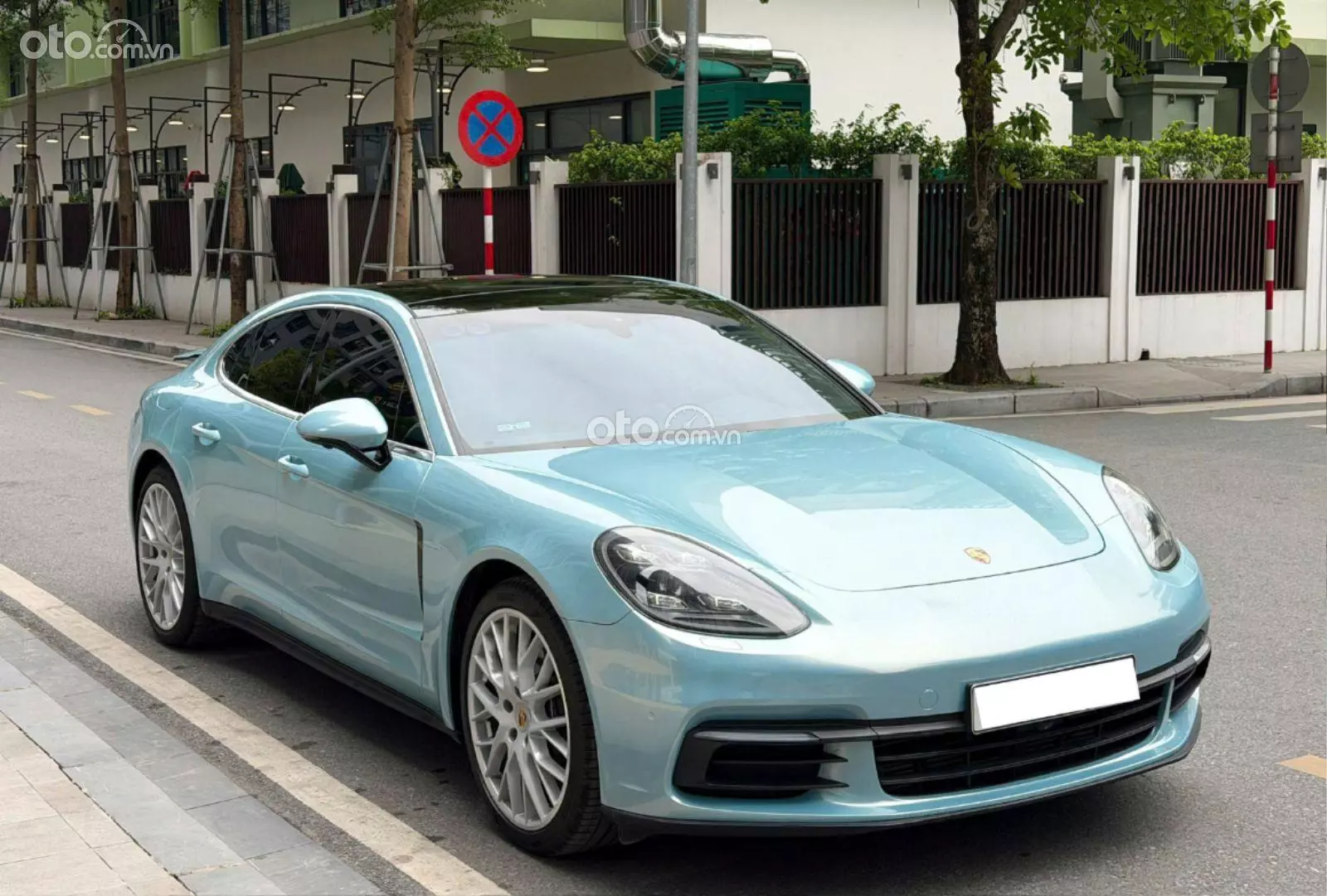 2018 Porsche Panamera 3.0 V6