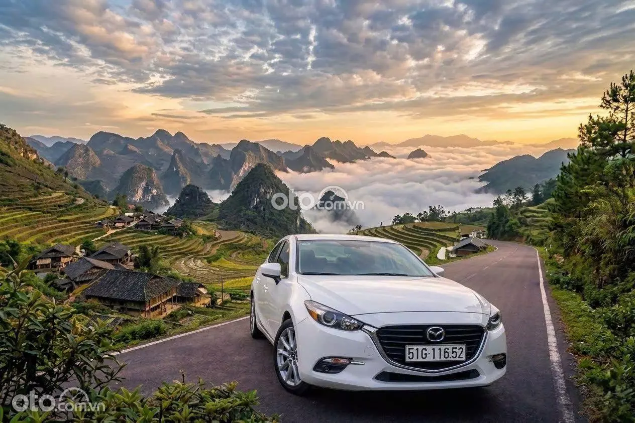 2017 Mazda 3 1.5L Sedan