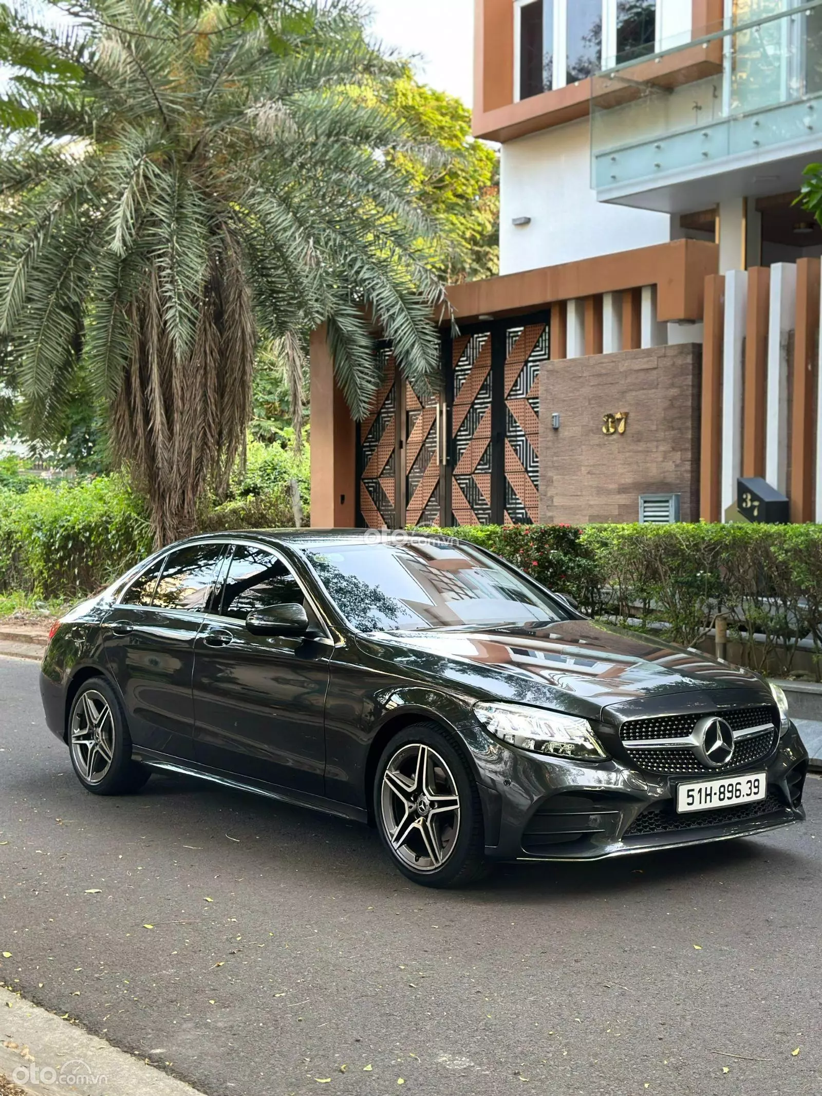 2020 Mercedes-Benz C180 AMG