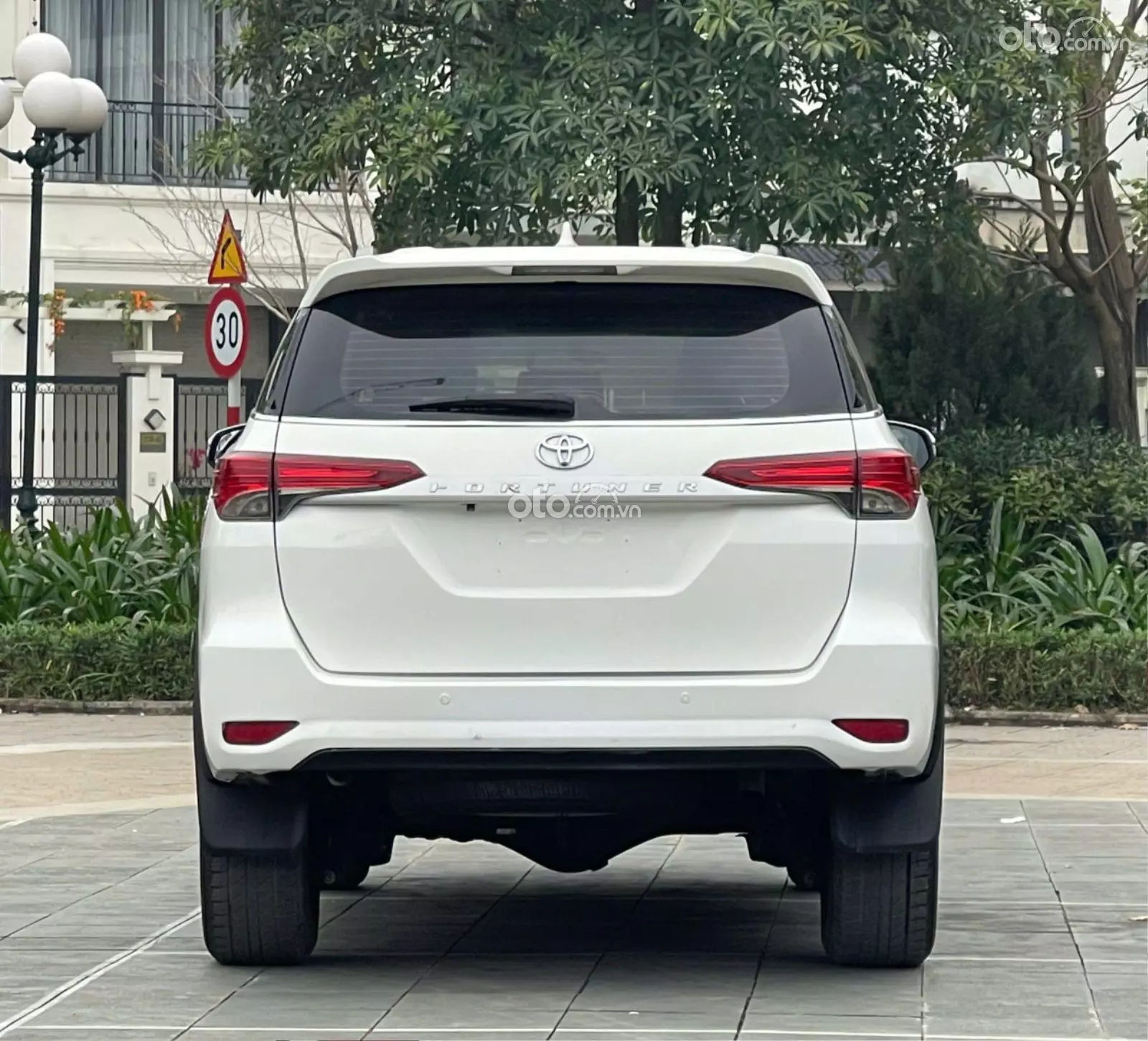 2020 Toyota Fortuner 2.4 MT 4x2 - ảnh nhỏ 6