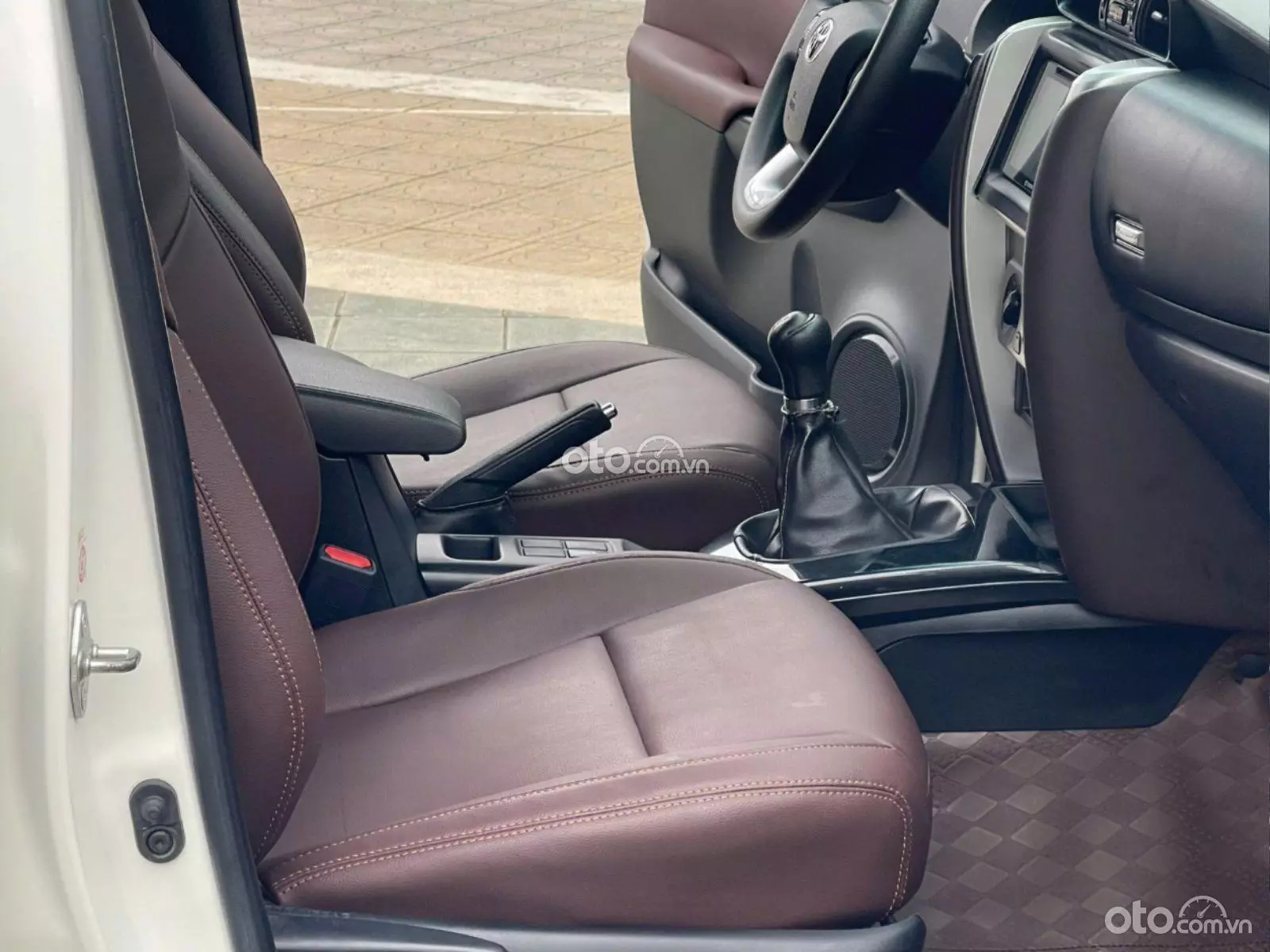 2020 Toyota Fortuner 2.4 MT 4x2 - ảnh nhỏ 8