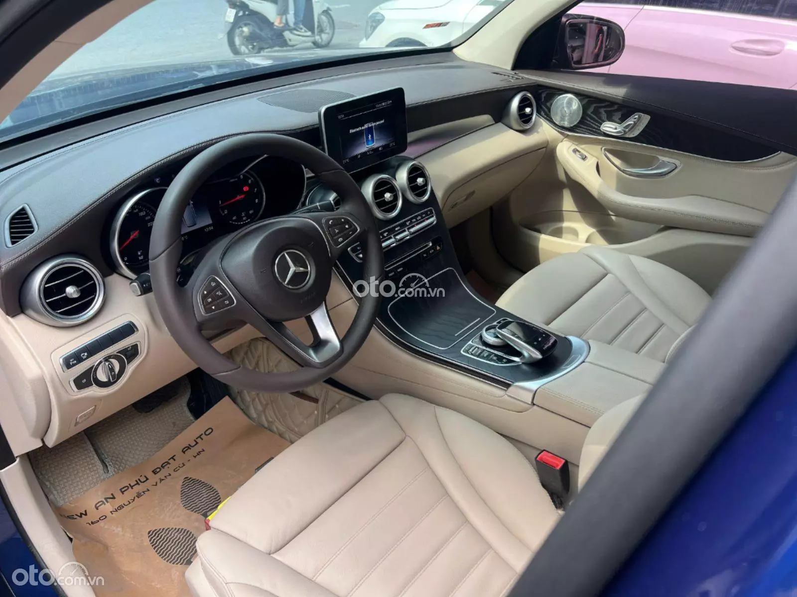 2018 Mercedes-Benz GLC 300 4Matic - ảnh nhỏ 2