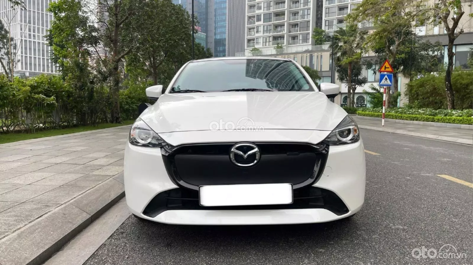 2025 Mazda 2 1.5AT