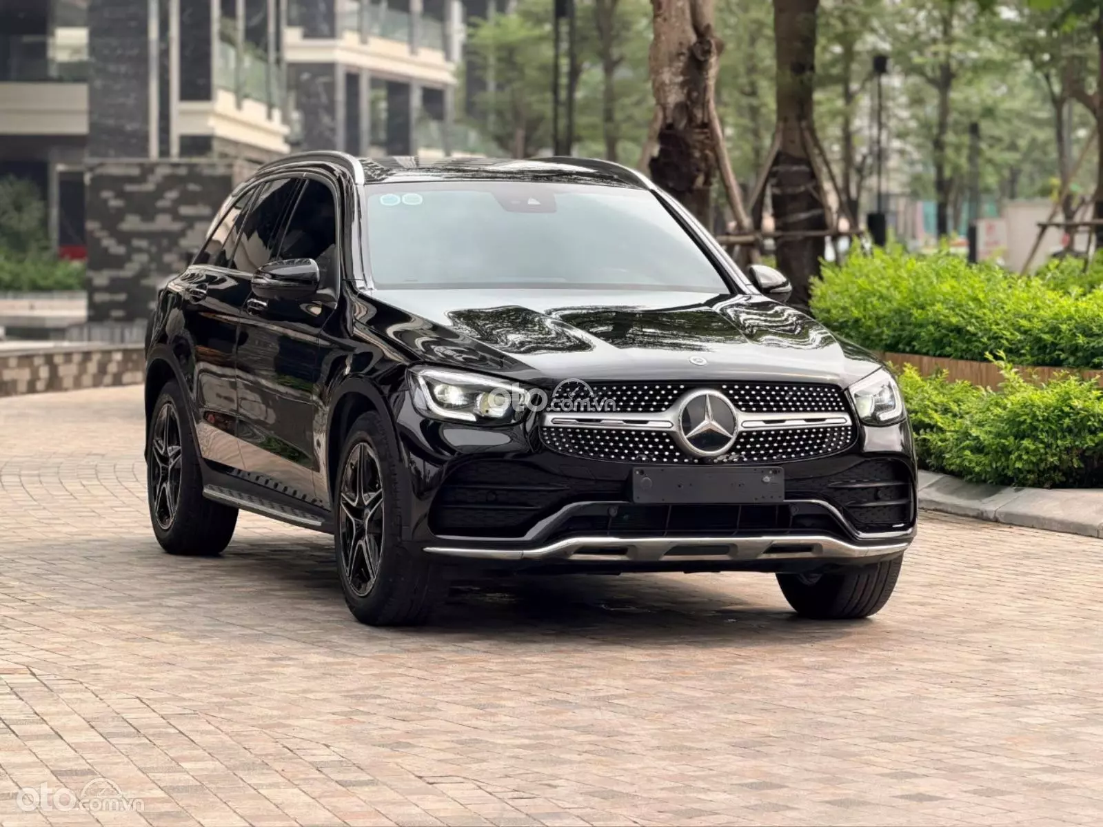 2022 Mercedes-Benz GLC 300 4Matic V1