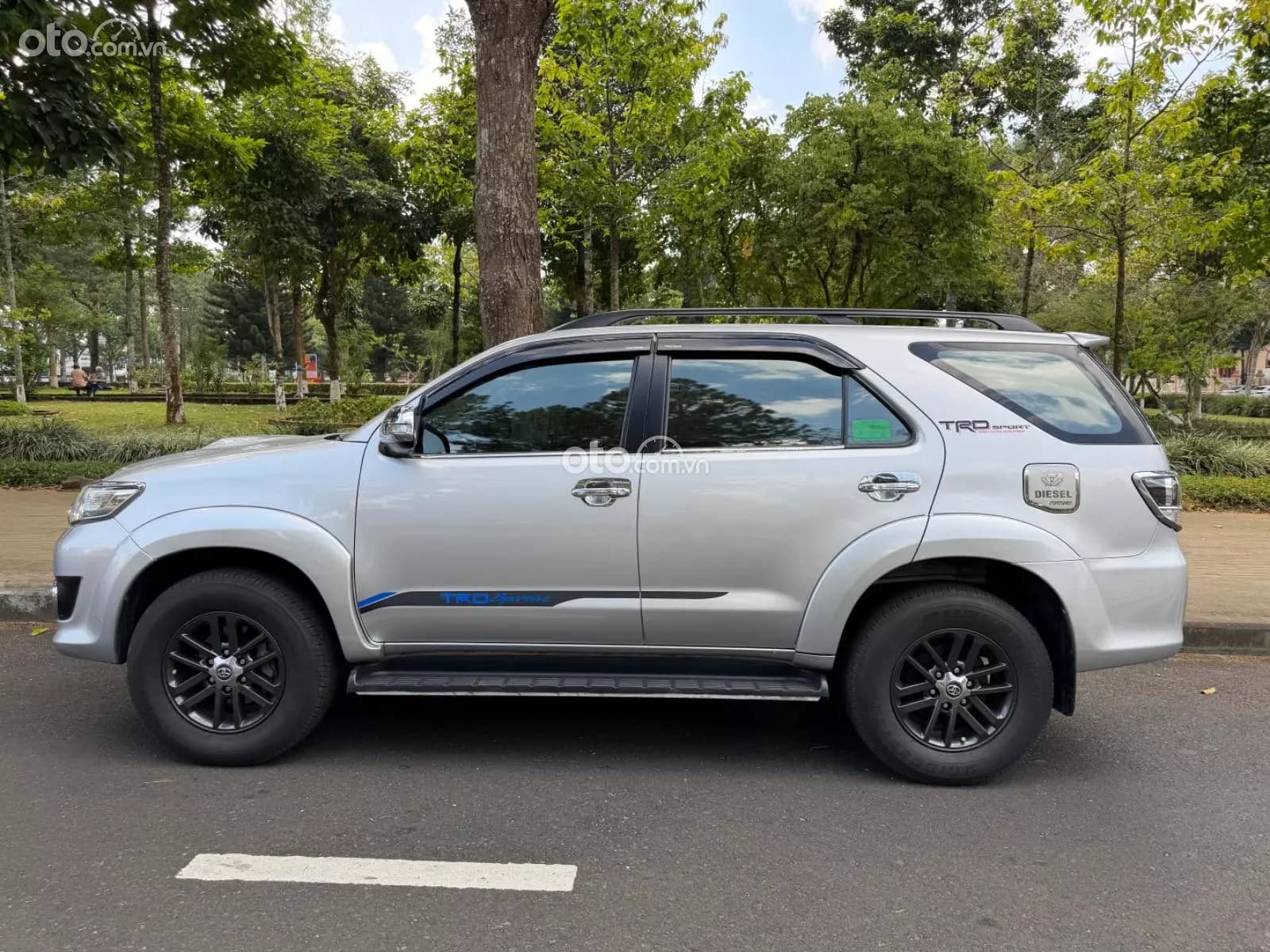 2015 Toyota Fortuner 2.5G 4x2 MT - ảnh nhỏ 7