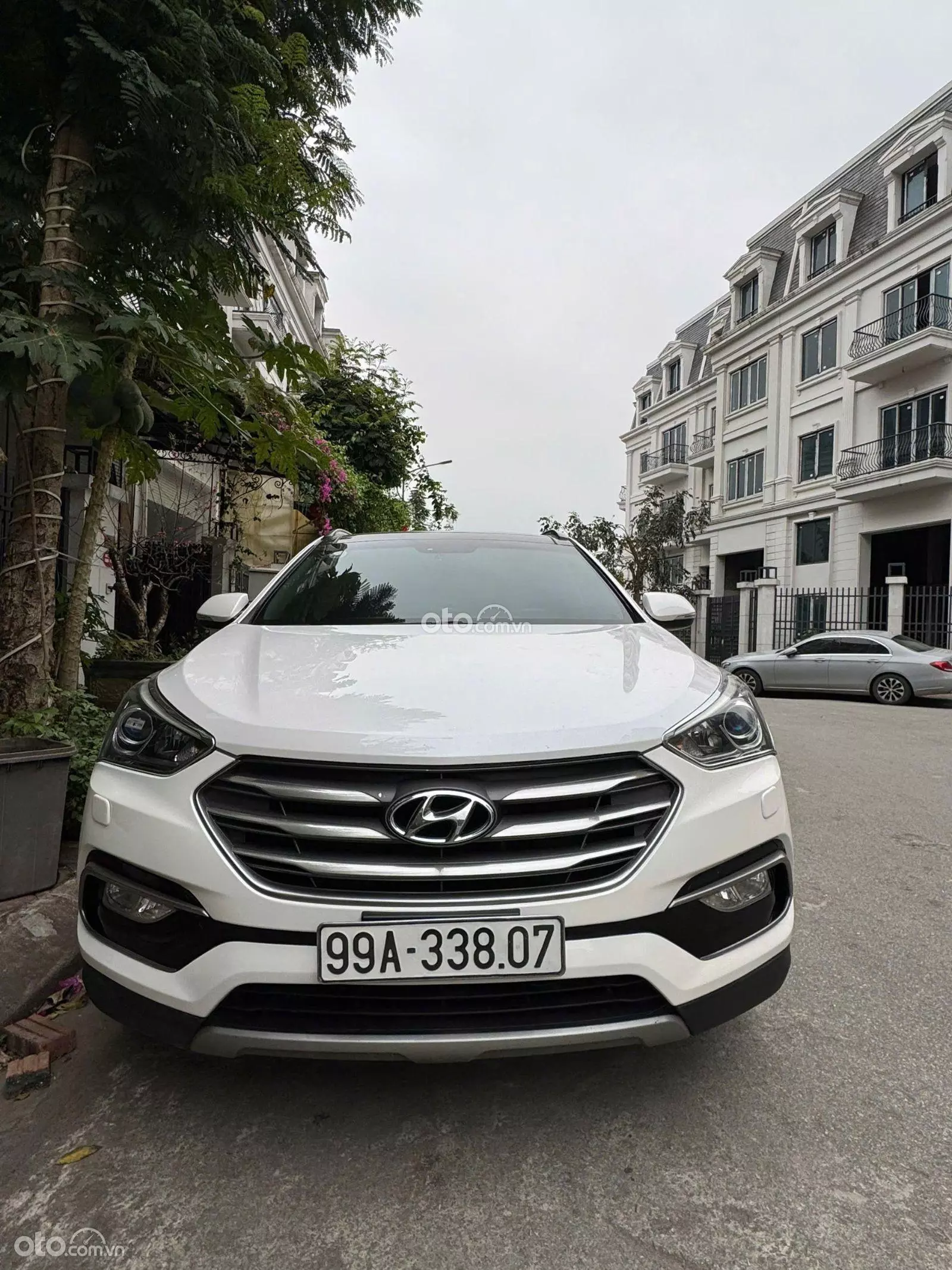 2017 Hyundai Santa Fe 2.2 Dầu Cao cấp