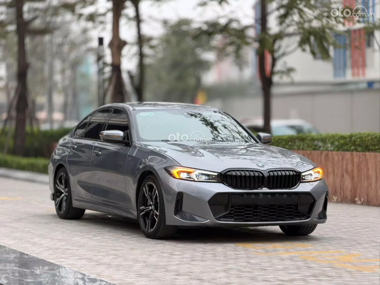 2024 BMW 330i M Sport - Image 1