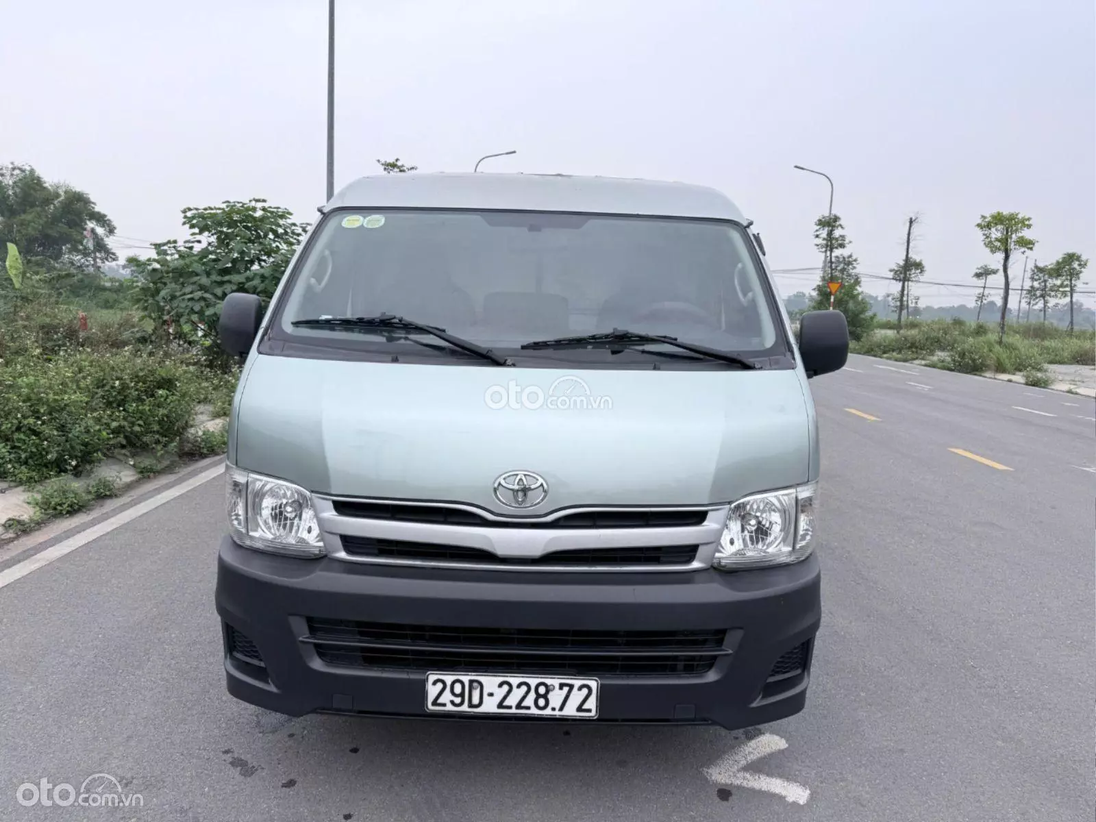 2011 Toyota Hiace