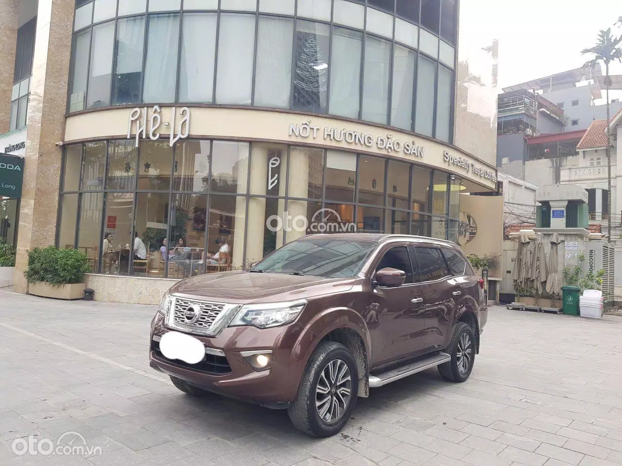 2019 Nissan Terra V 4WD 7 AT