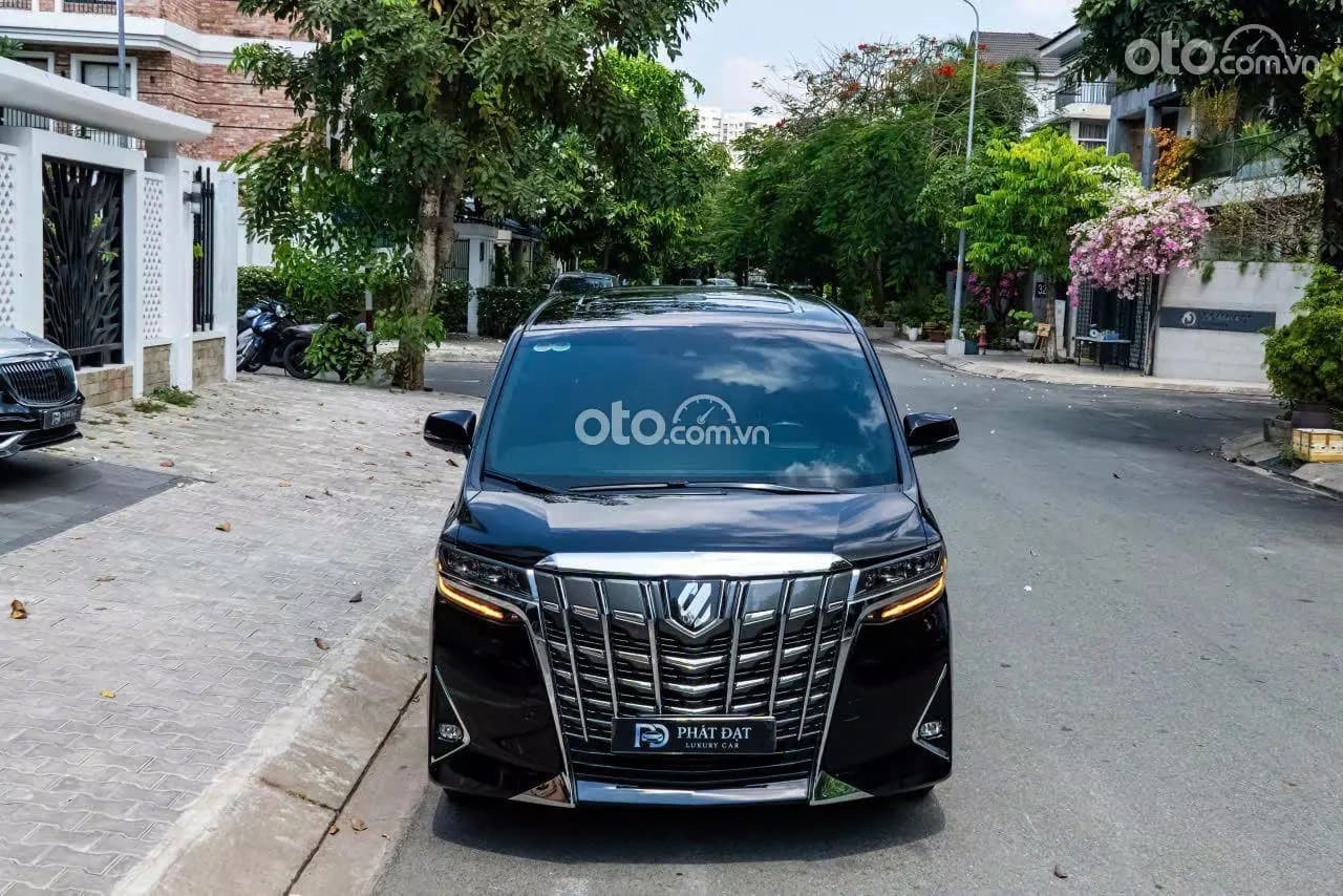 2022 Toyota Alphard Executive Lounge