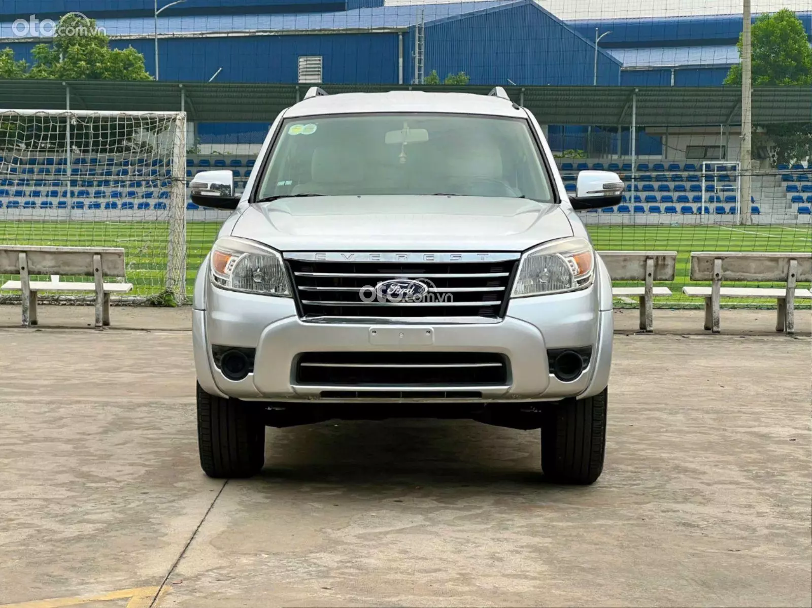2011 Ford Everest