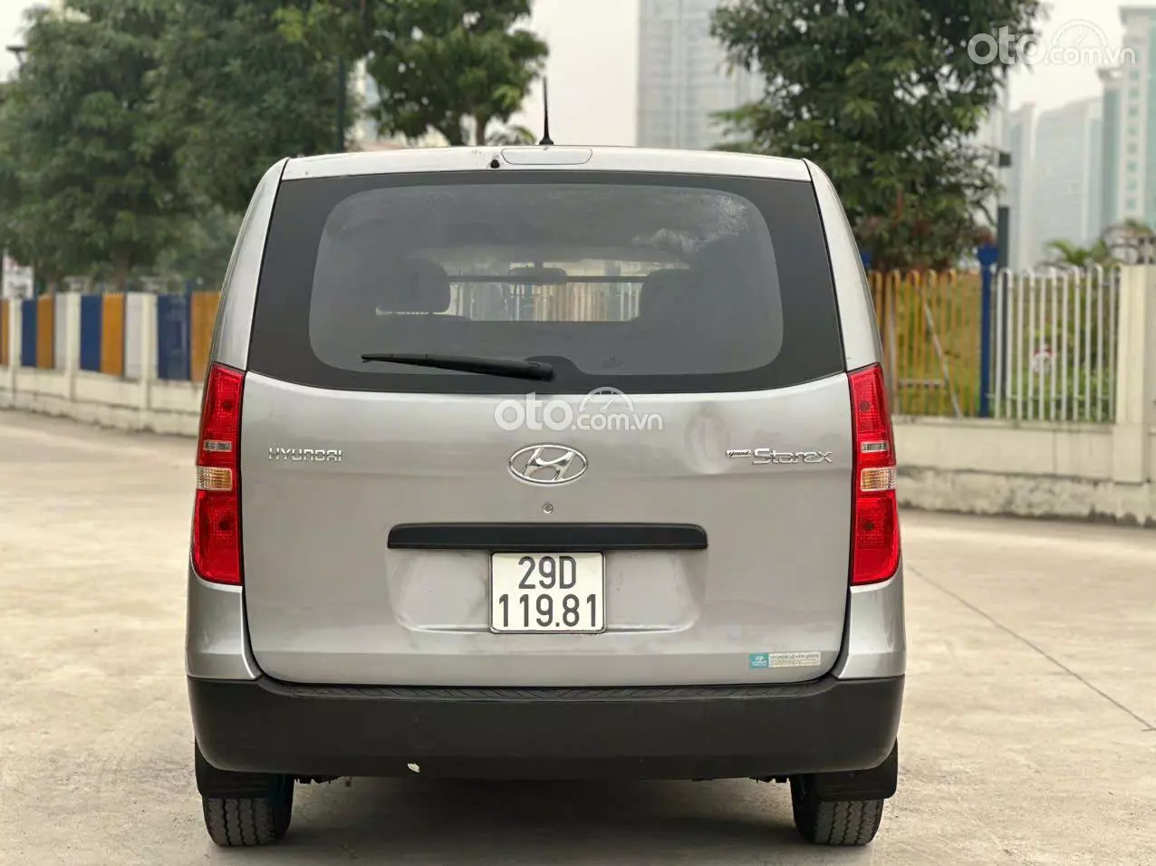 2017 Hyundai Grand Starex 2.5 MT