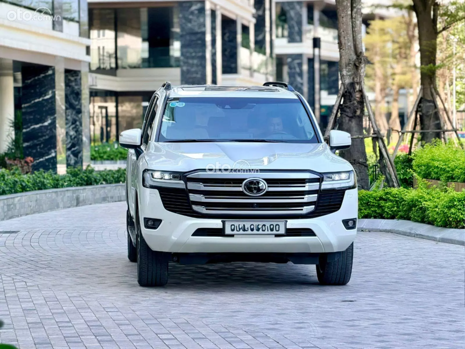2023 Toyota Land Cruiser V6 3.5L TURBO