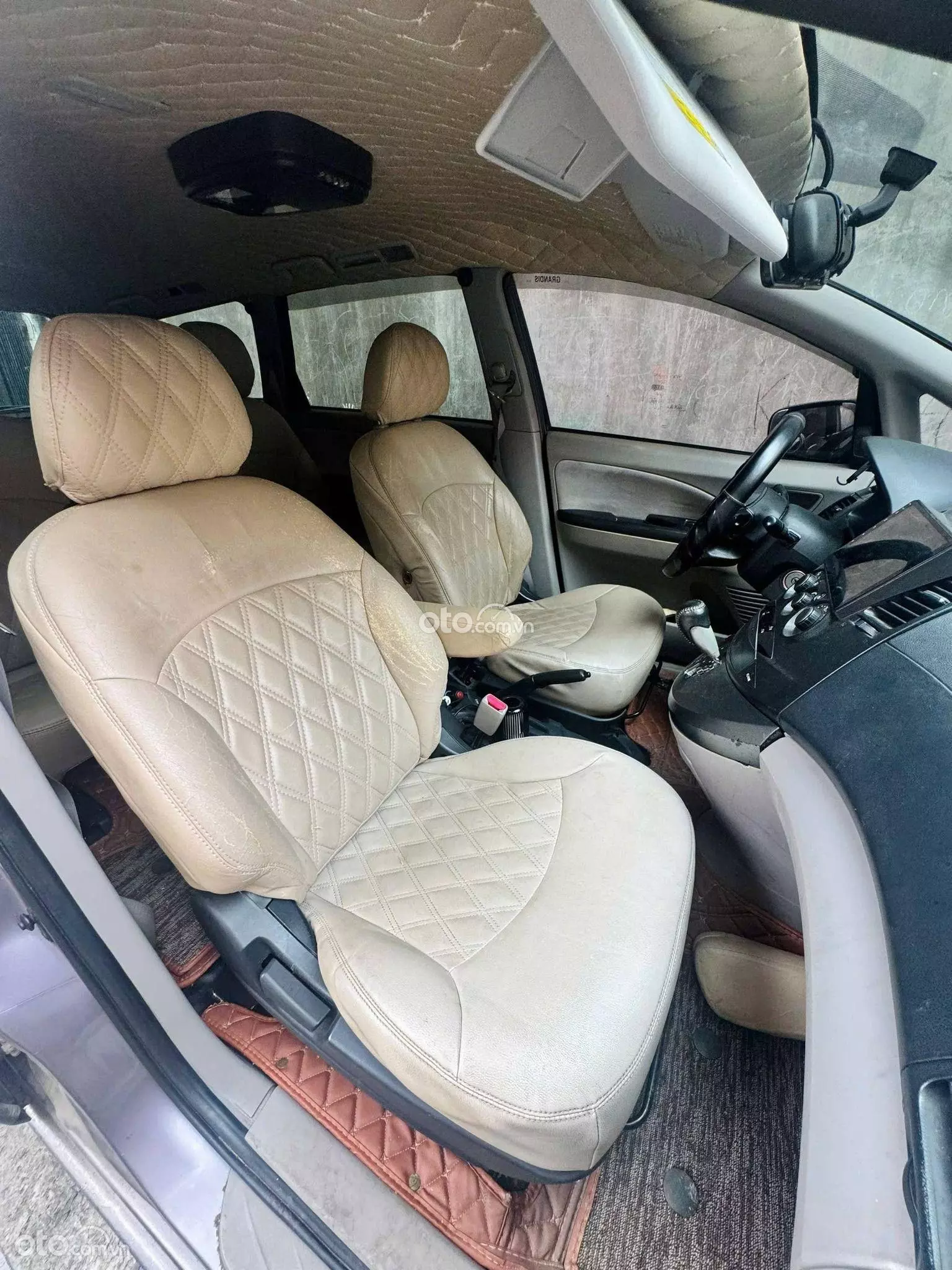 2005 Mitsubishi Grandis 2.4 MIVEC