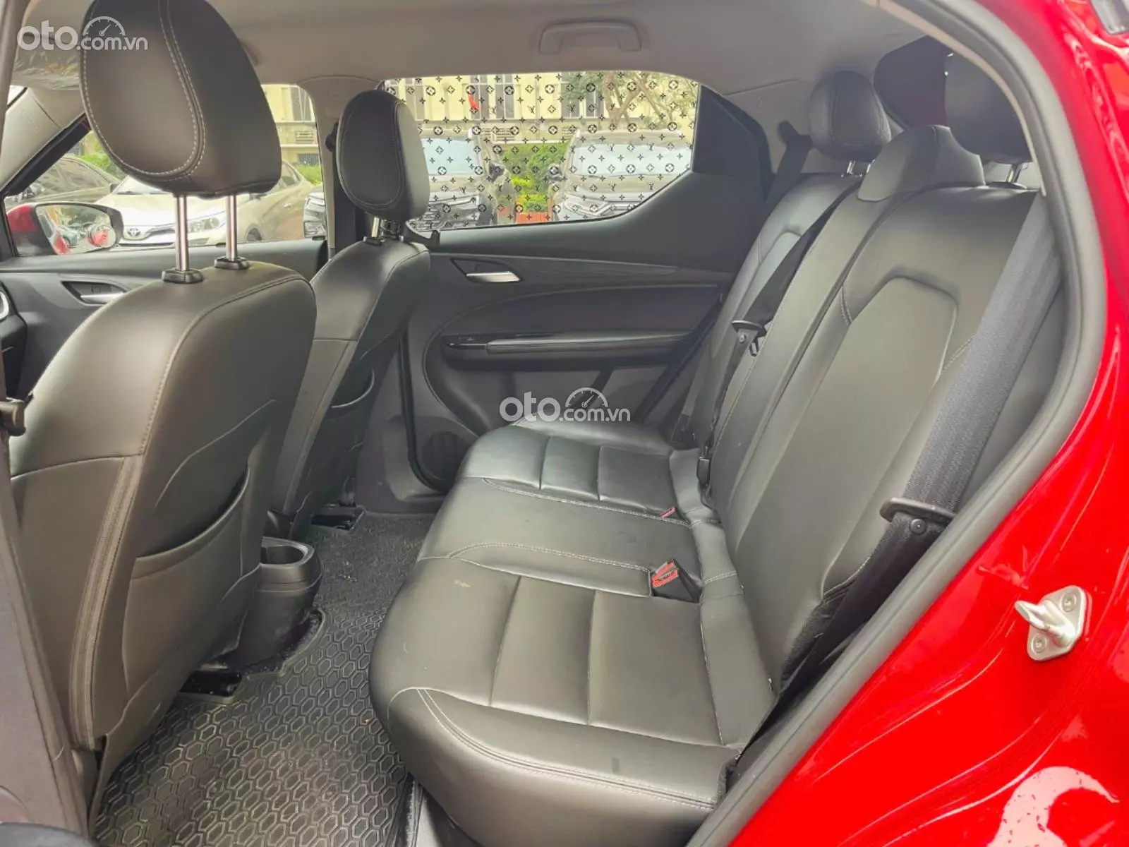 Thumbnail 10