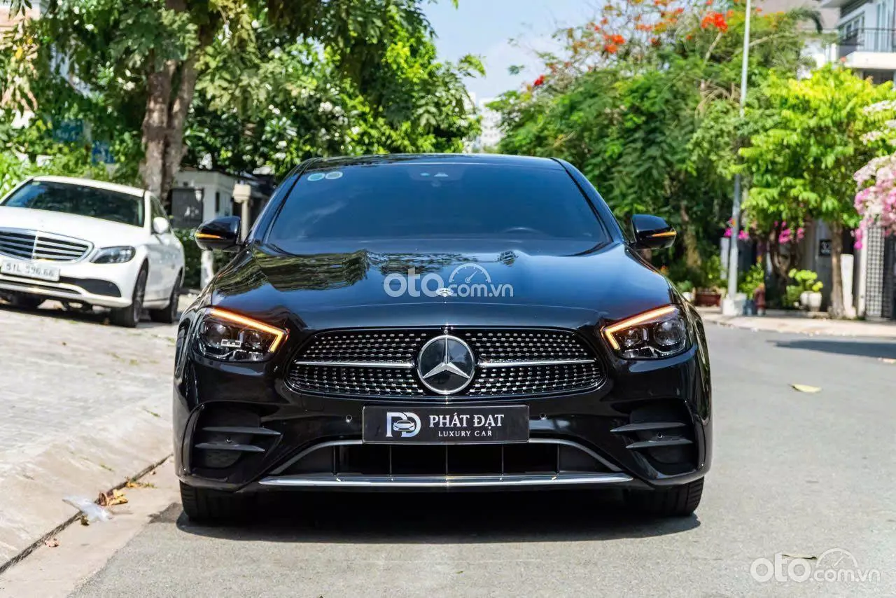 2021 Mercedes-Benz E300 AMG
