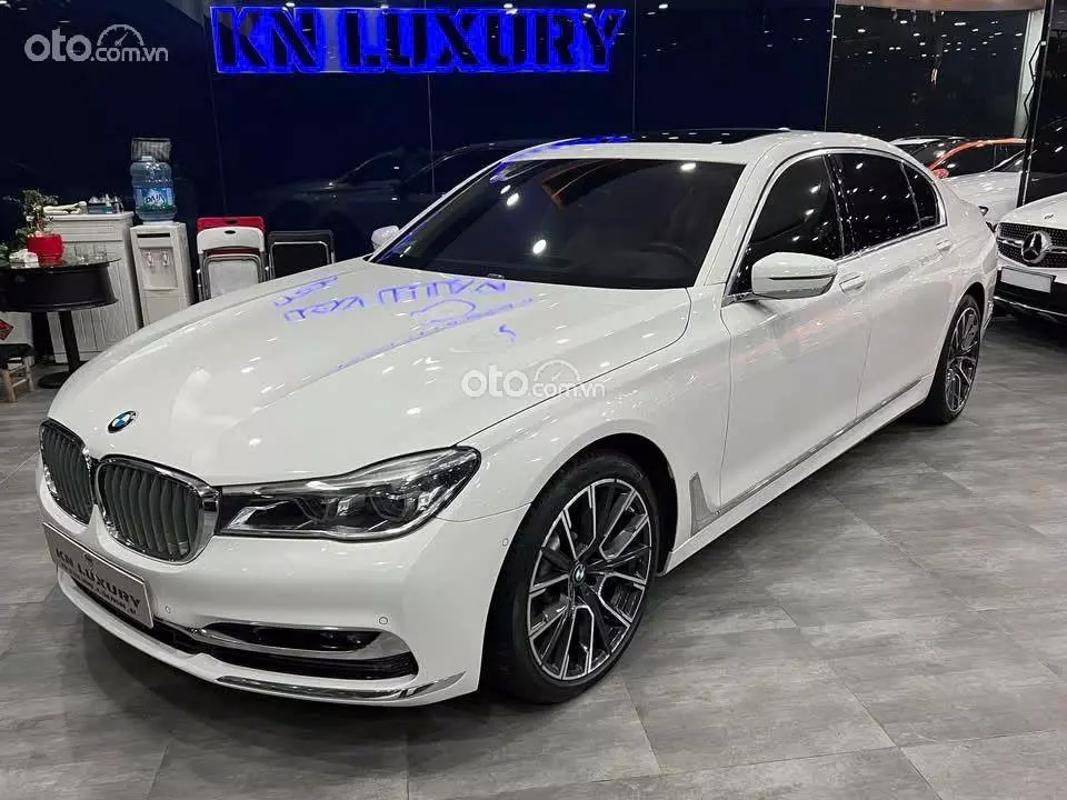 2015 BMW 730Li M Sport