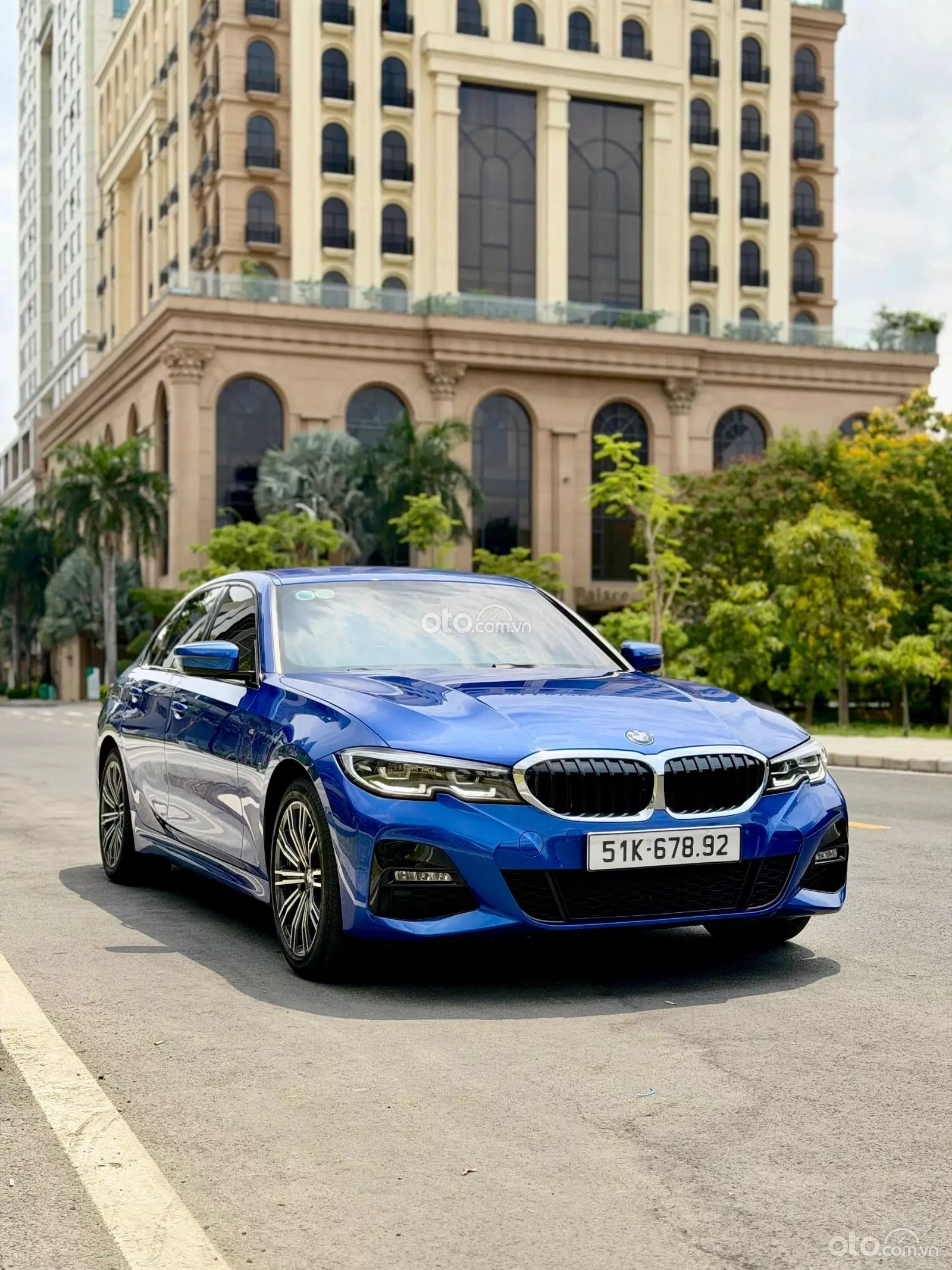 2022 BMW 320i M Sport - Image 1