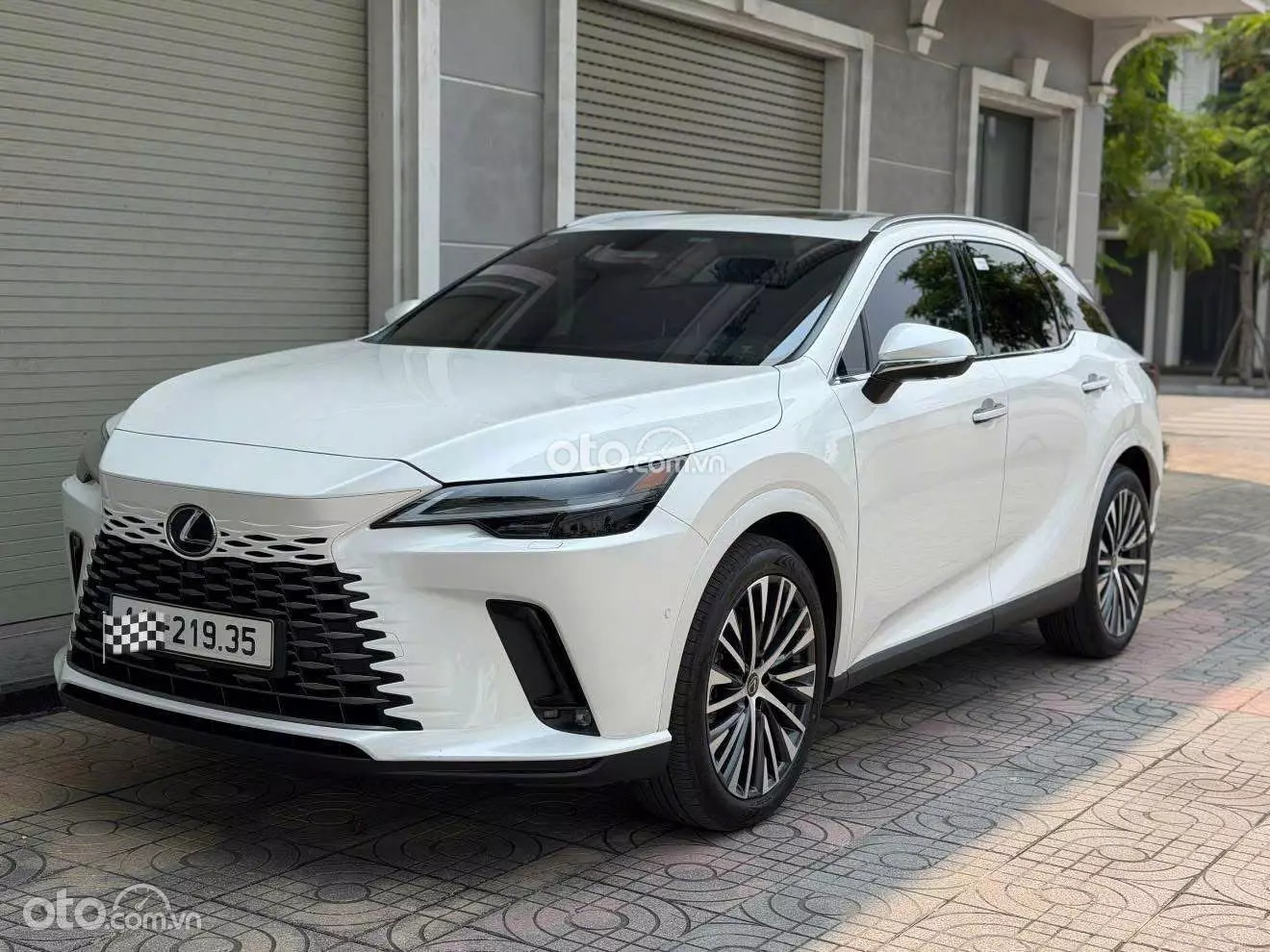 2025 Lexus RX 350h Premium