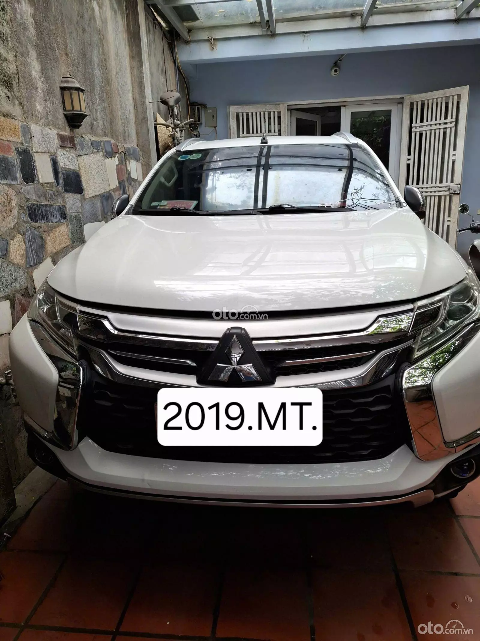 2019 Mitsubishi Pajero Sport D 4x2 MT