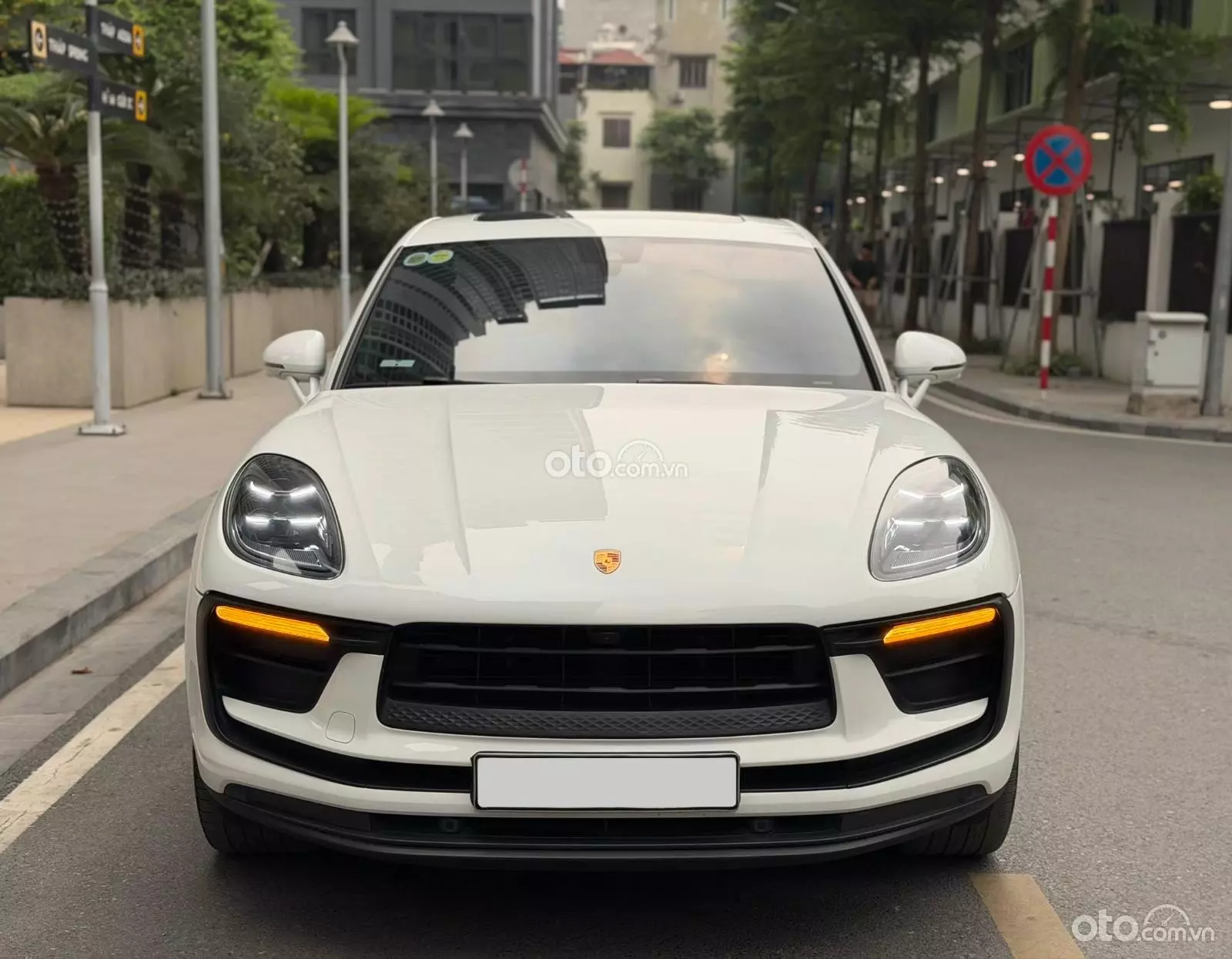 2022 Porsche Macan