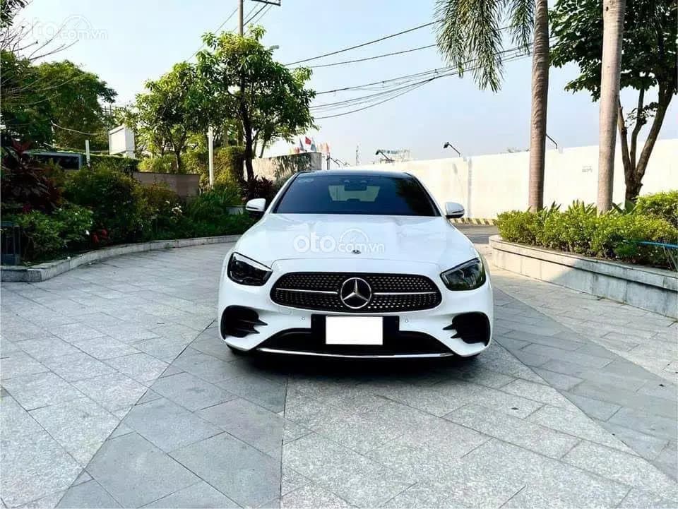 2022 Mercedes-Benz E300 AMG