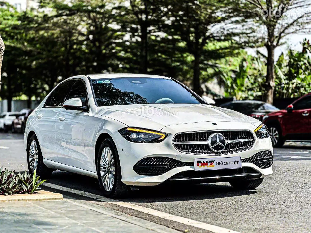 2024 Mercedes-Benz C200 Avantgarde