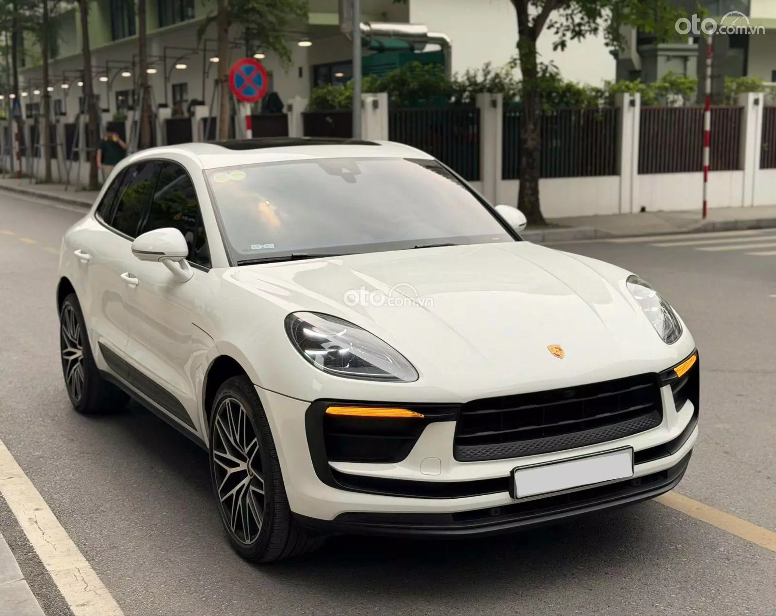 2022 Porsche Macan 2.0